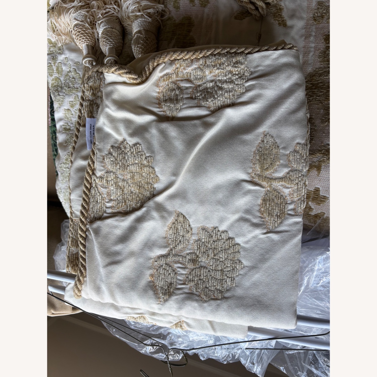 Queen Brocade Duvet with Matching Shams - image-2