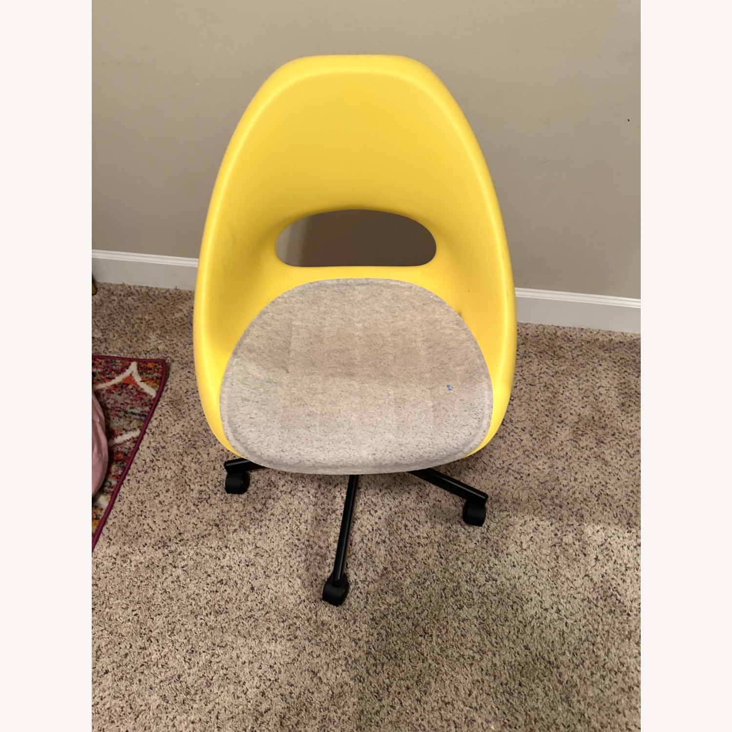 Small Office Chair W Cushion - image-2