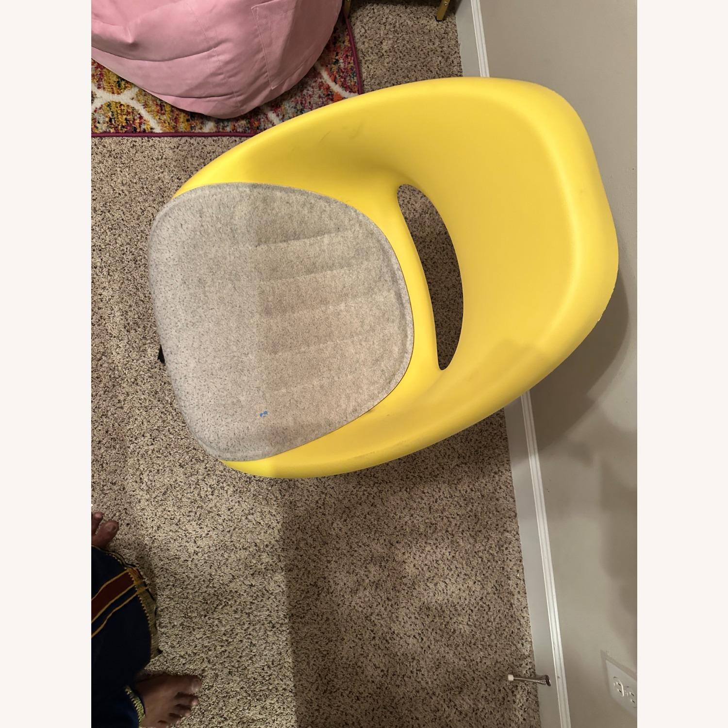 Small Office Chair W Cushion - image-1