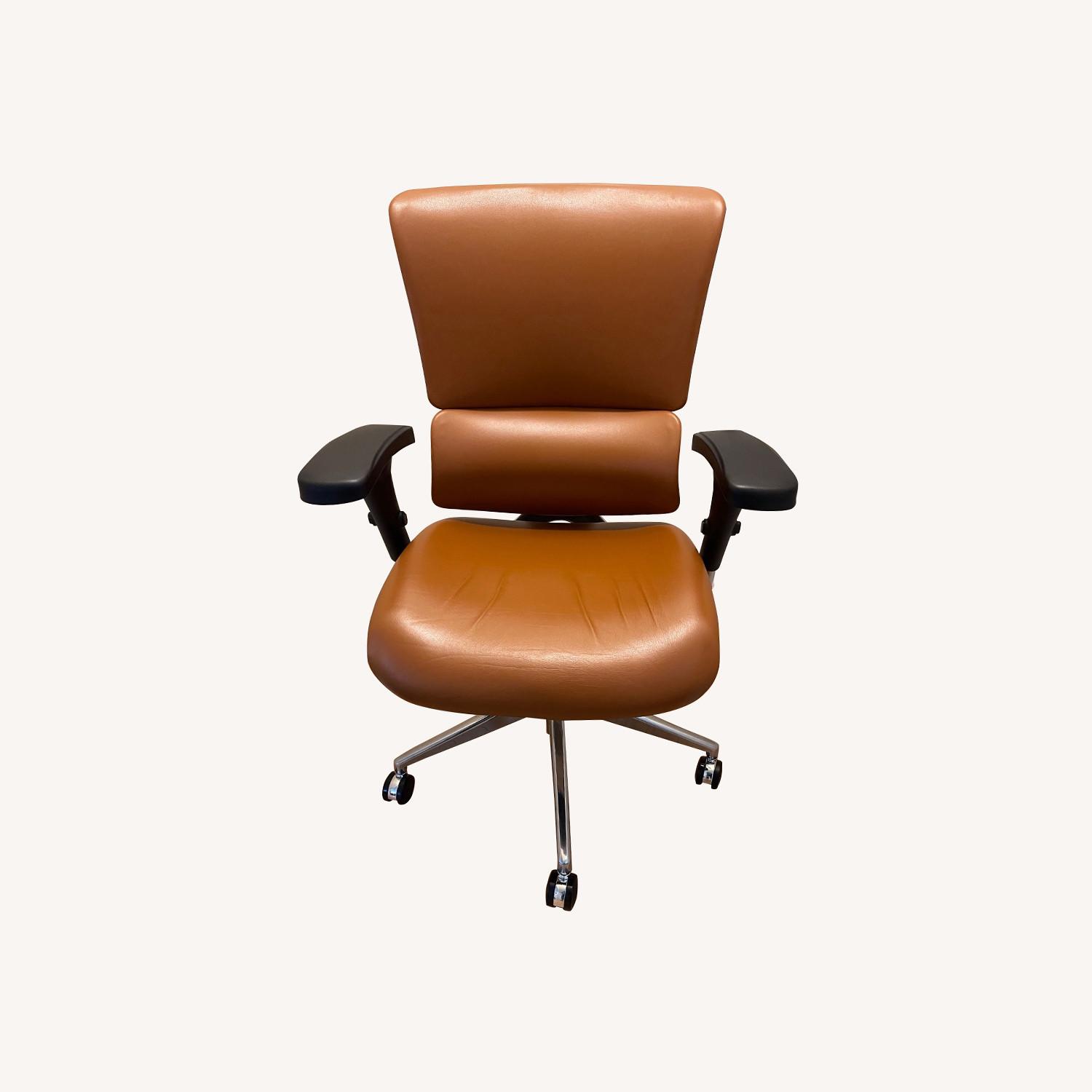 Executive Chair - image-0