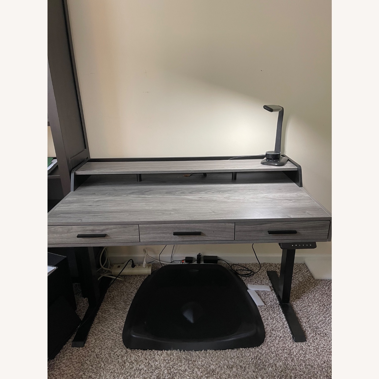 Adj Stand/Sit Desk Auto Lift Adj. 27.5 to 46.8 - image-1
