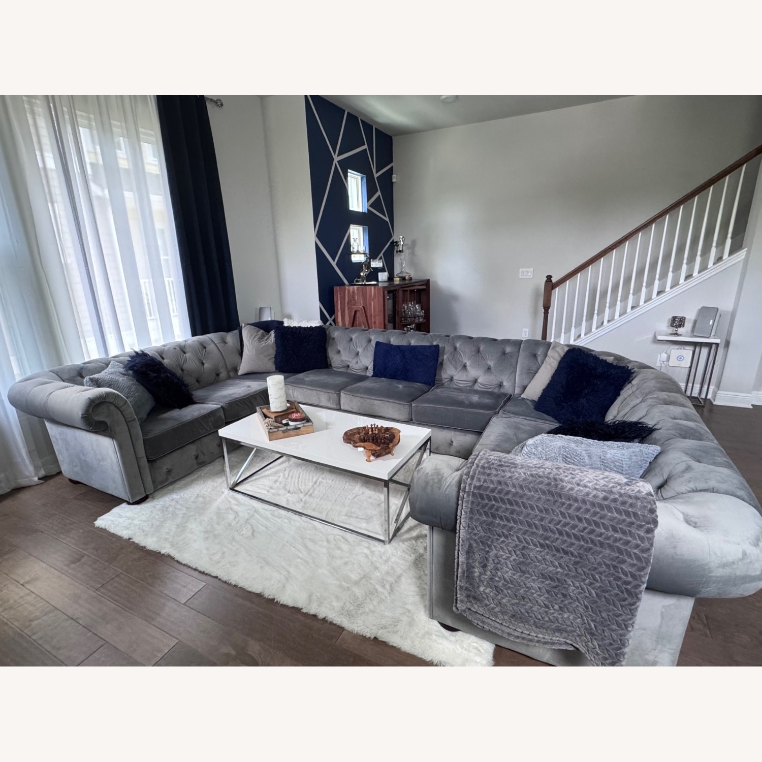 Gray Sectional - image-2