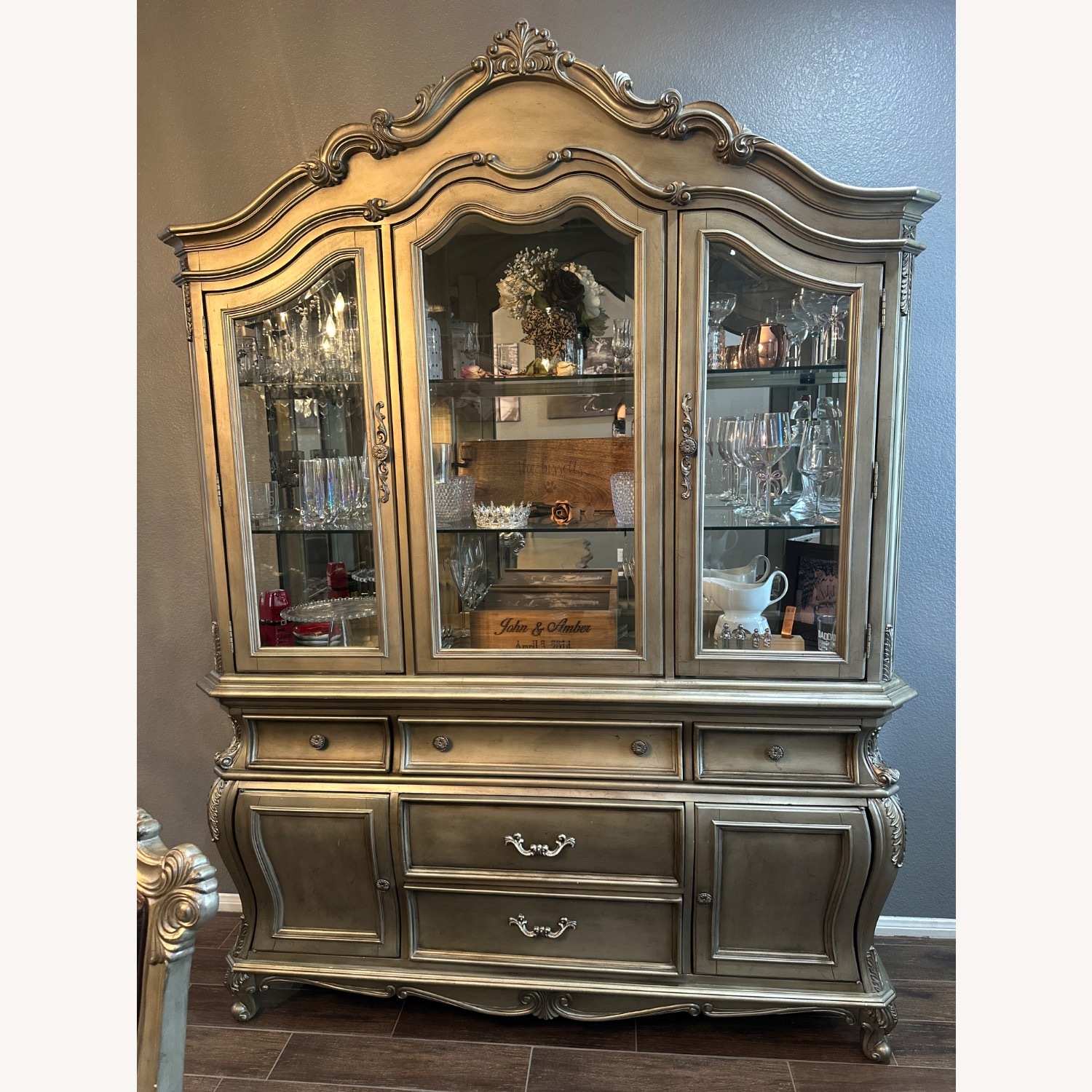 Acme Chantelle Dining Room Set - image-1