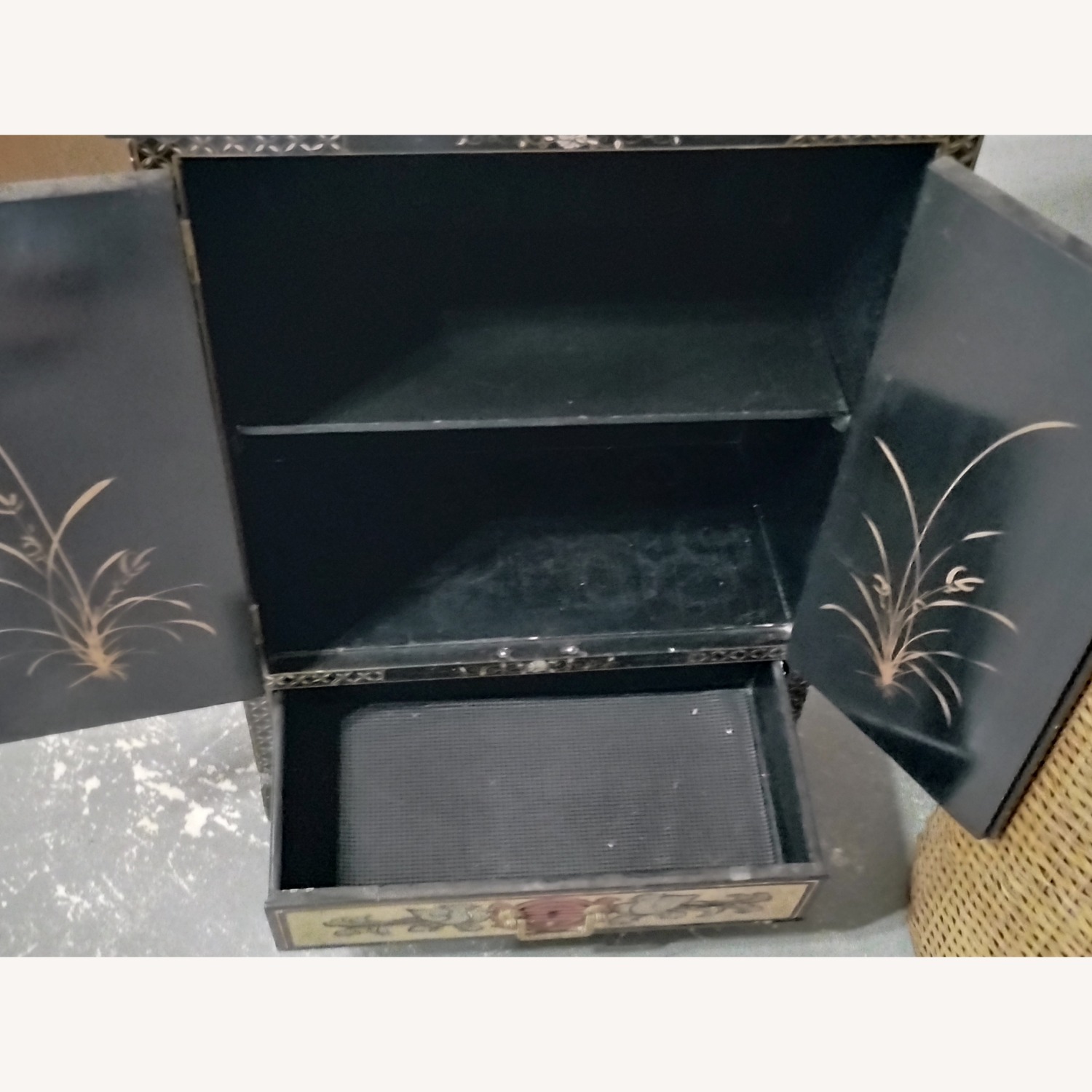 Antique Japanese Chinoserie - image-6