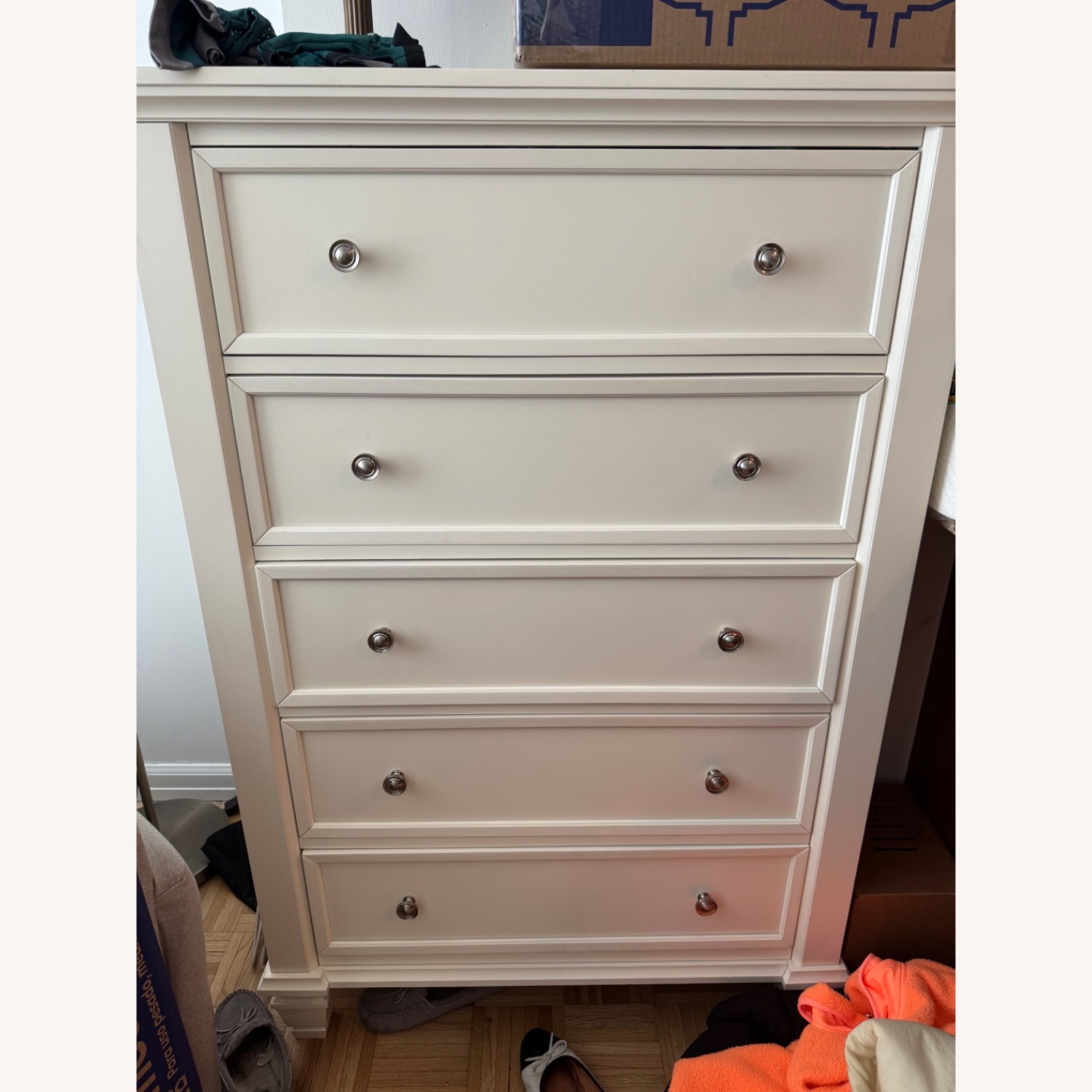 Sandy Beach Coastal Wood 5-drawer Bedroom Chest - image-1