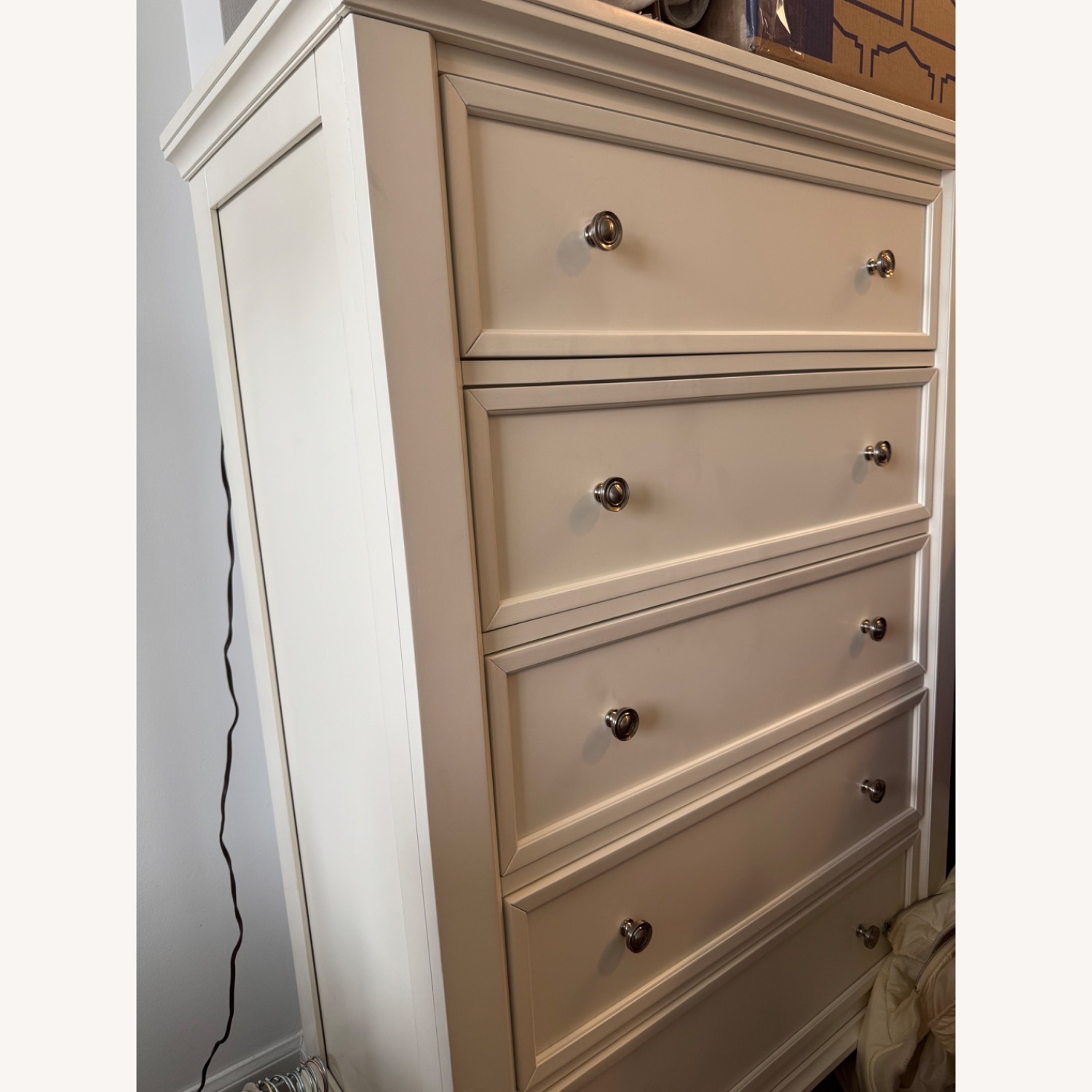 Sandy Beach Coastal Wood 5-drawer Bedroom Chest - image-2