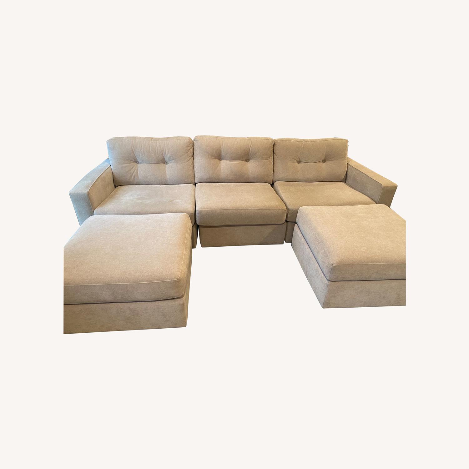 Rooms To Go Beige Modular Sofa and Ottomans - image-0
