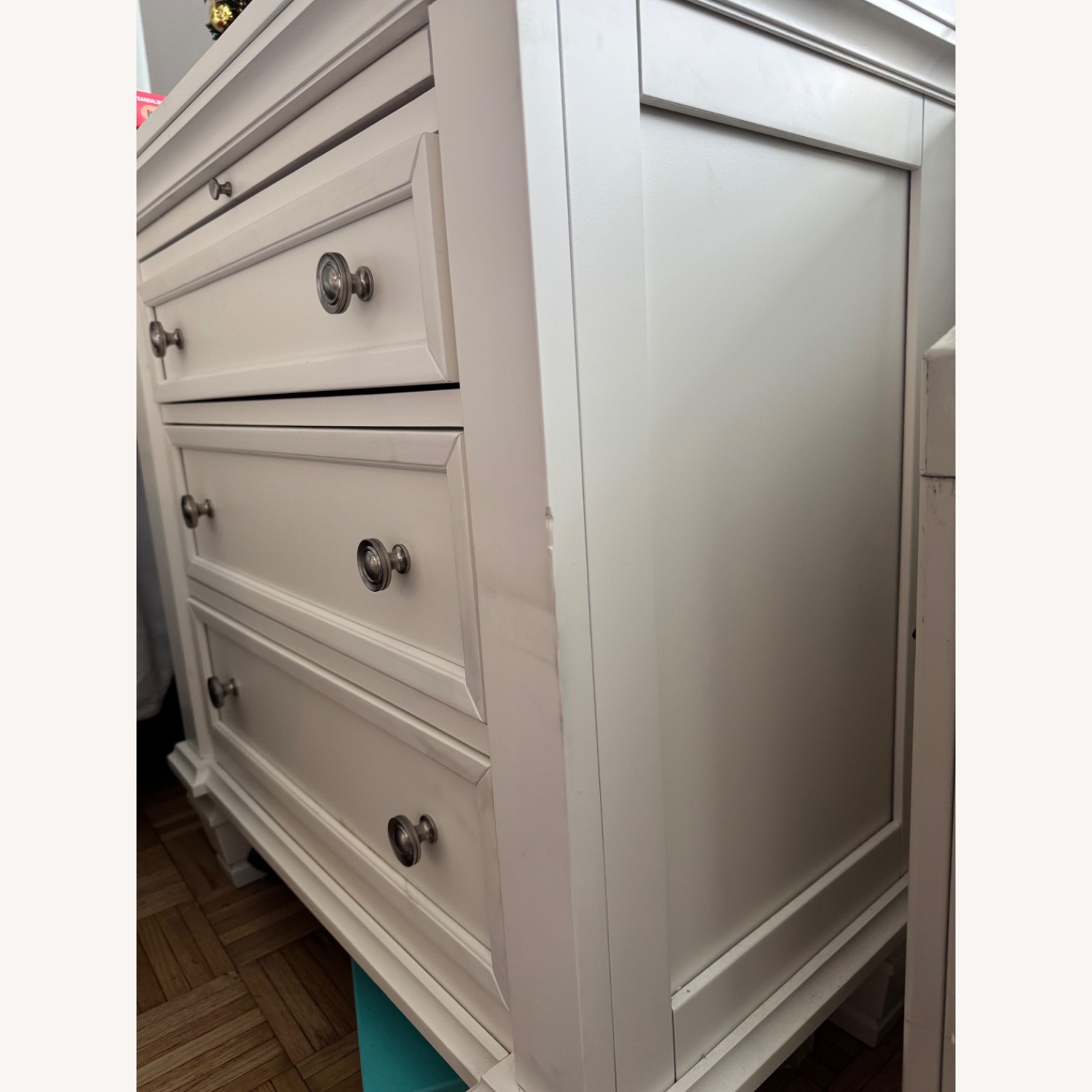 Sandy Beach Coastal 3-drawer Wood Nightstand - image-3