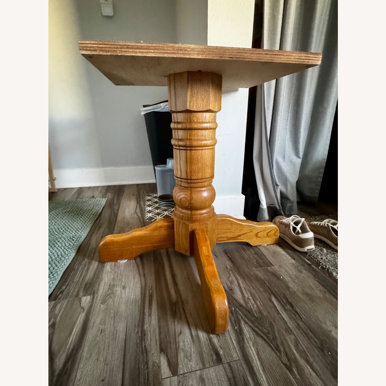 Walter of Wabasha Dining Room Table Set - image-5