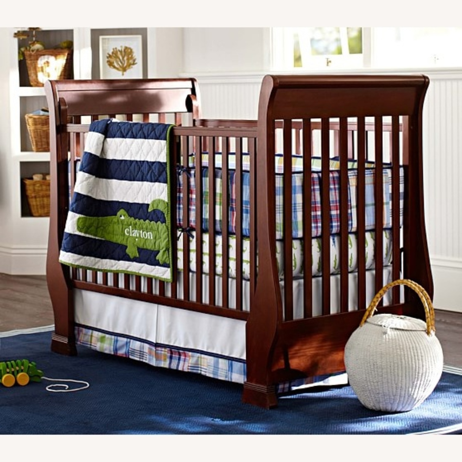 Pottery Barn Kids Larkin Crib Espresso - image-4