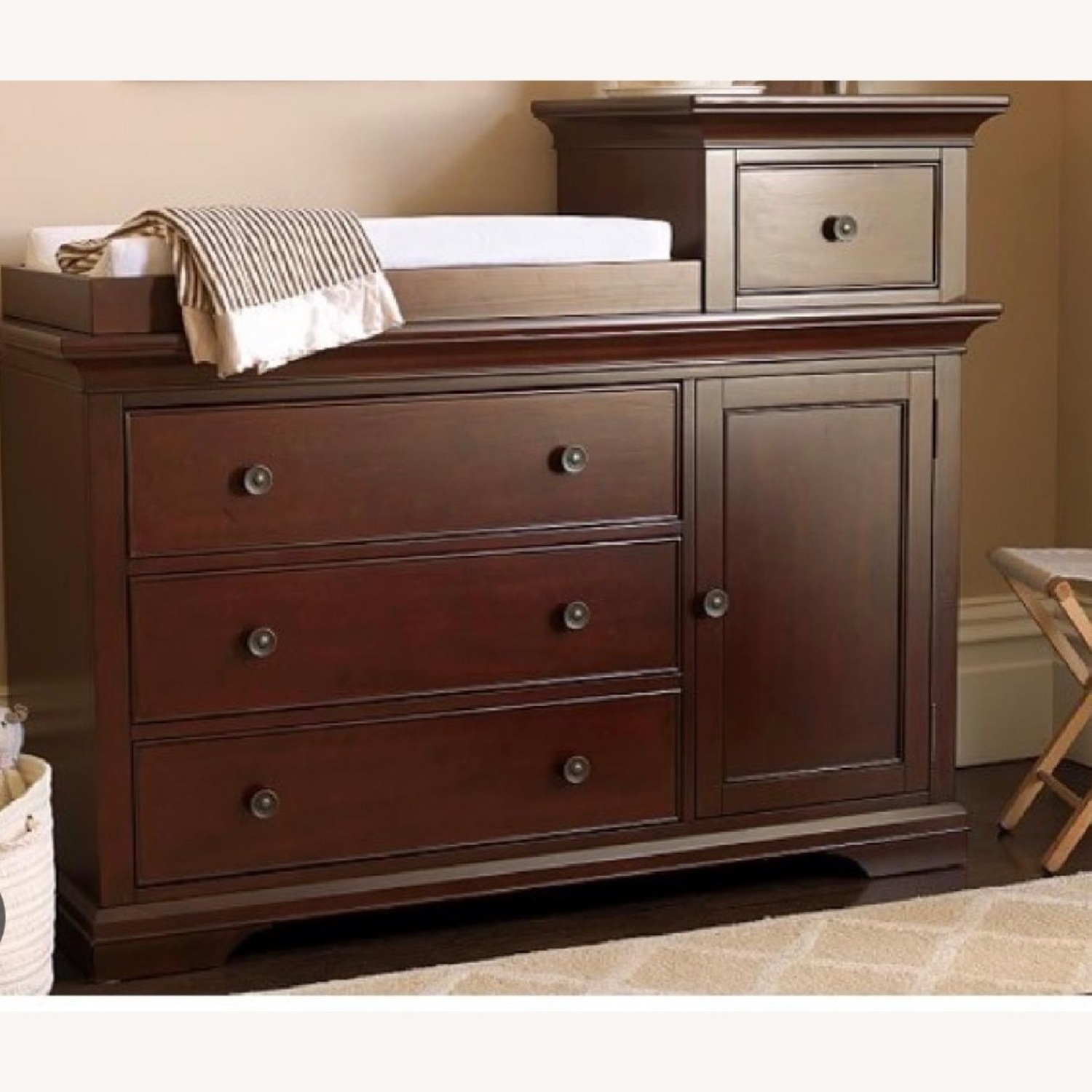 Pottery Barn Kids Larkin Crib Espresso - image-2