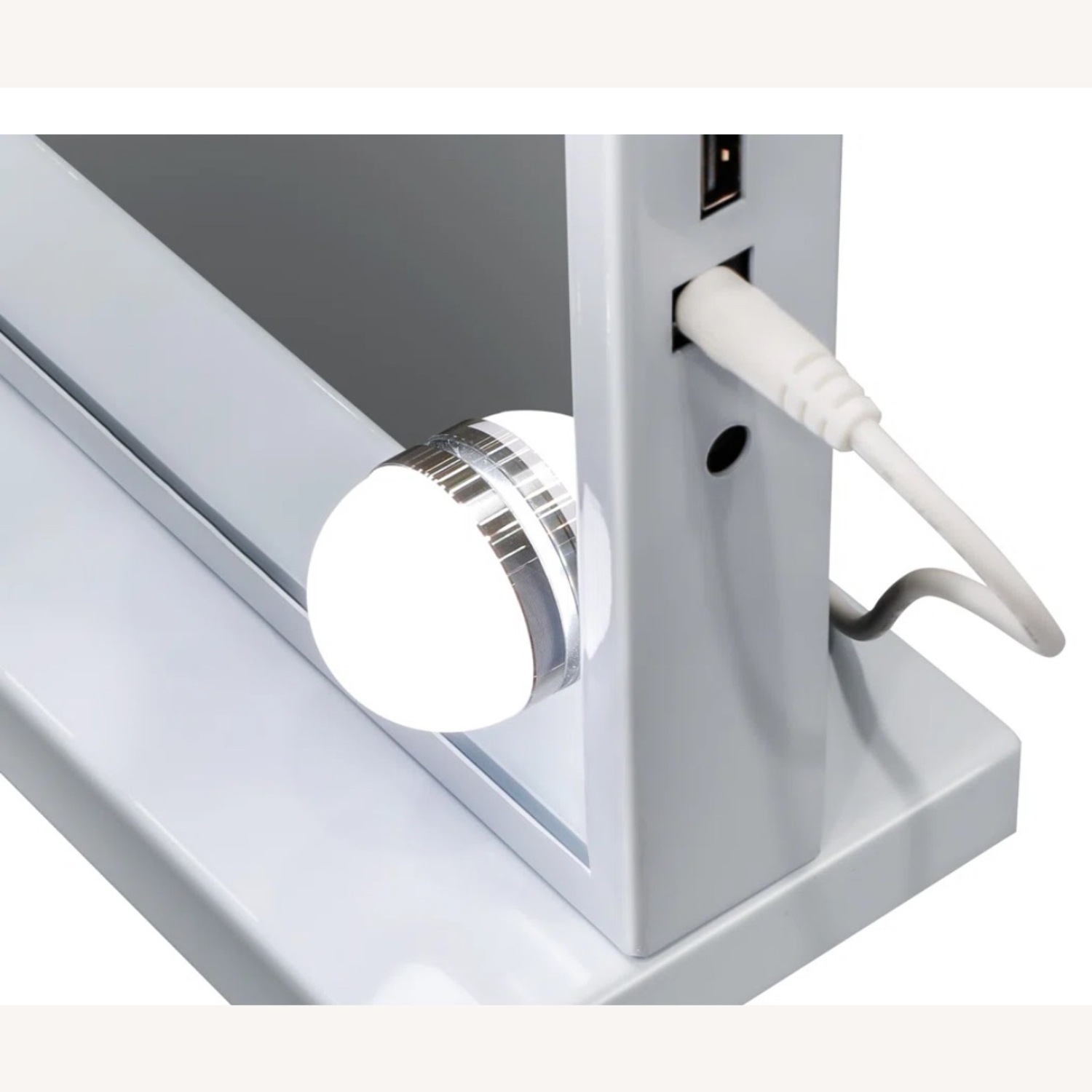 Keuna Rectangle LED Metal Mirror - image-3