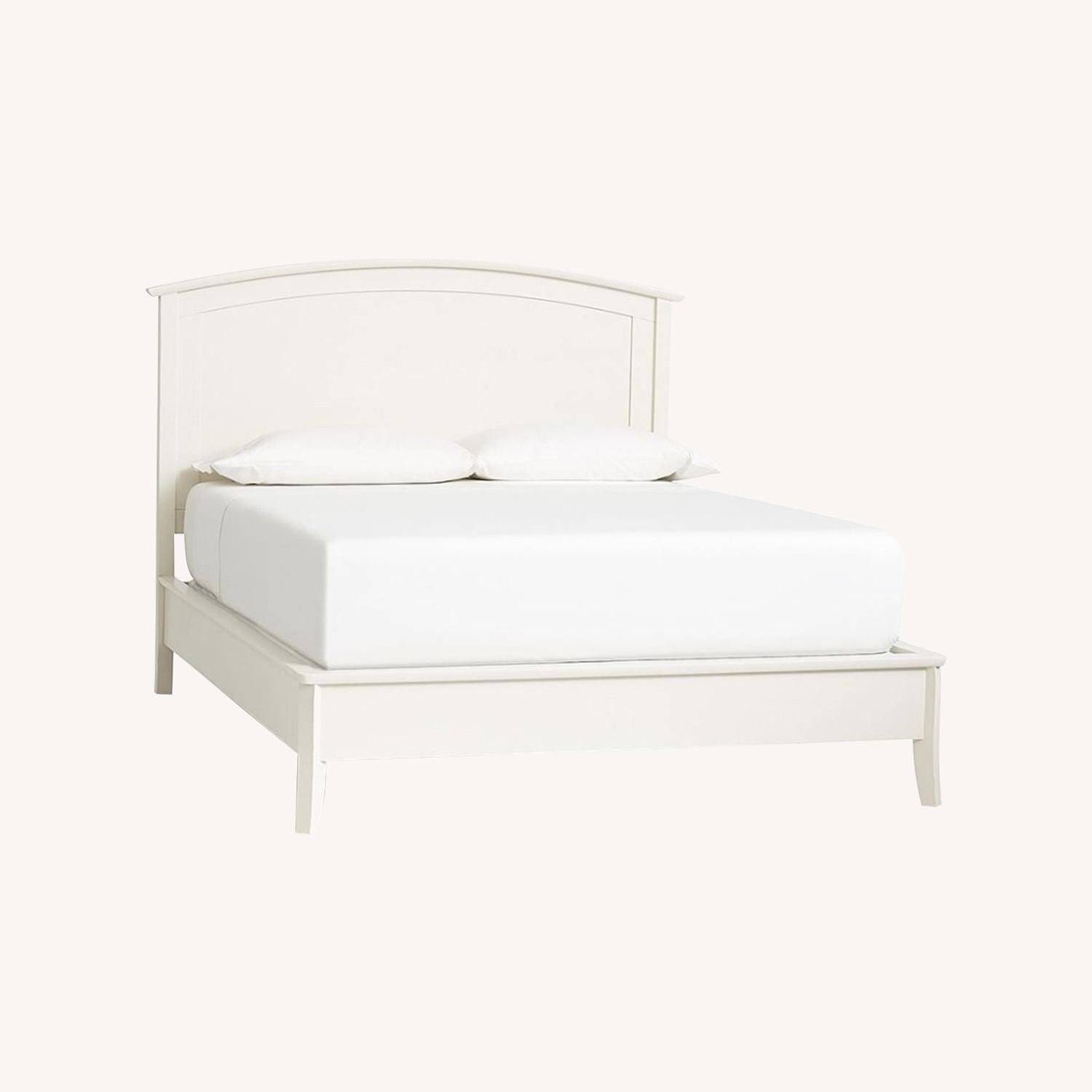 Pottery Barn Queen Off White Bed - image-0