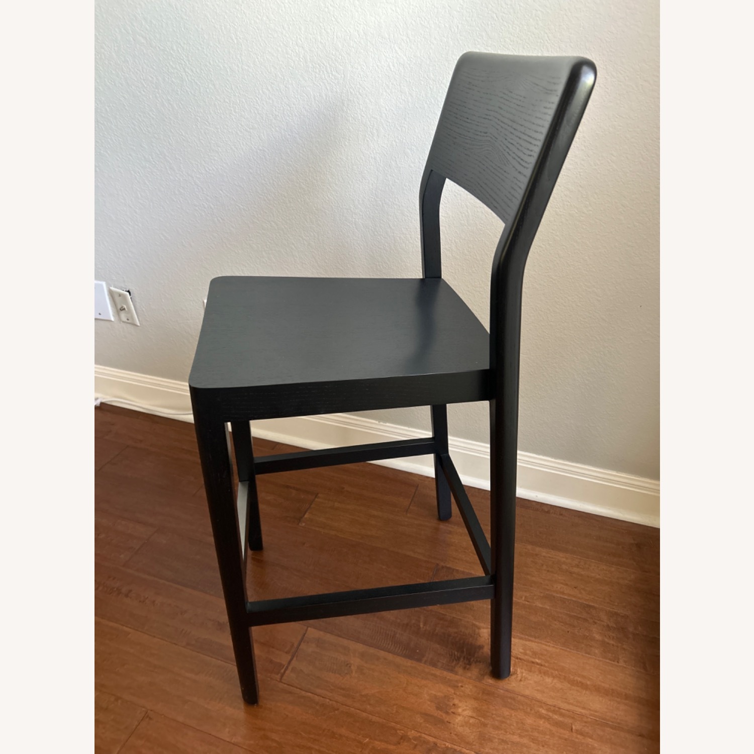 Note Counter Stools - image-2