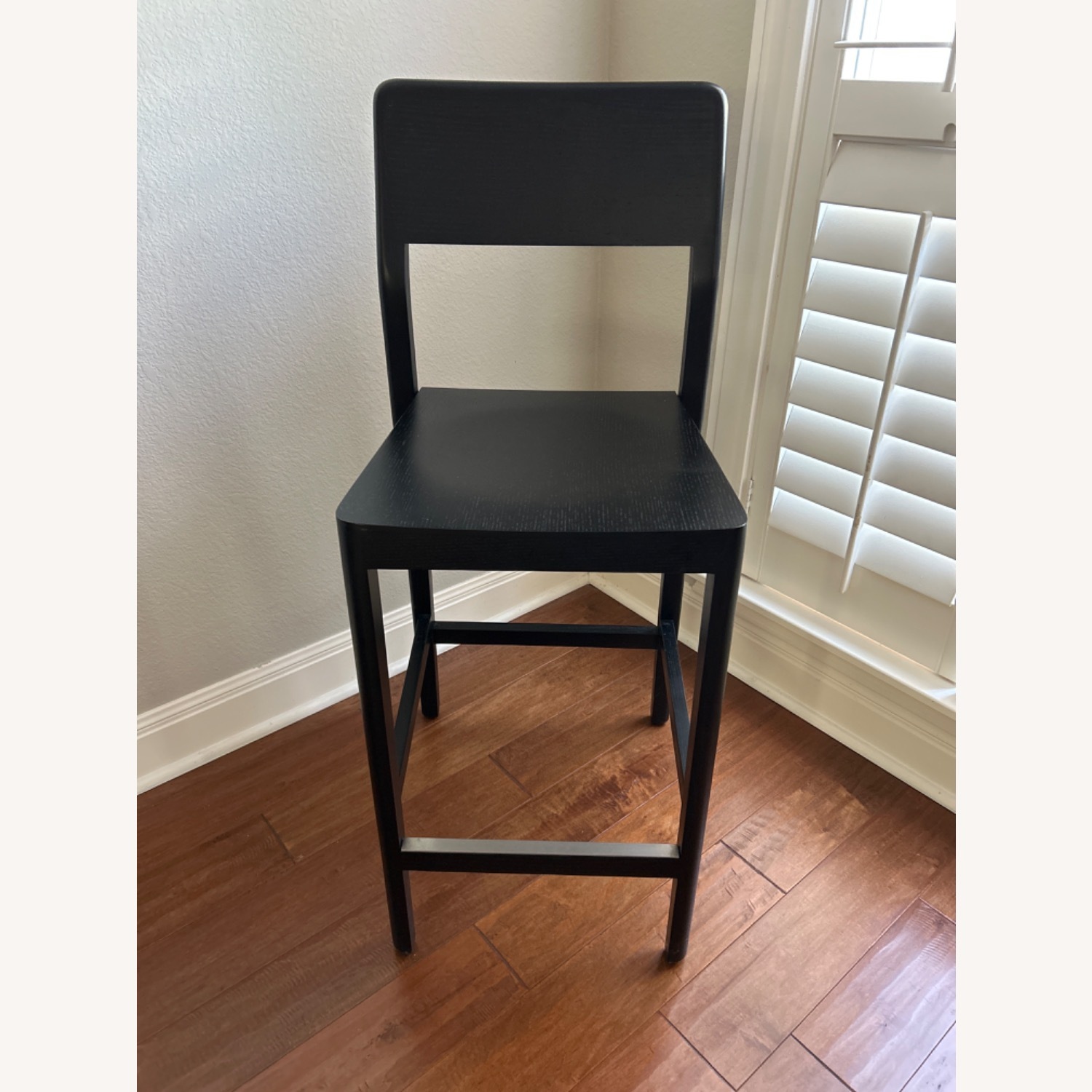 Note Counter Stools - image-1