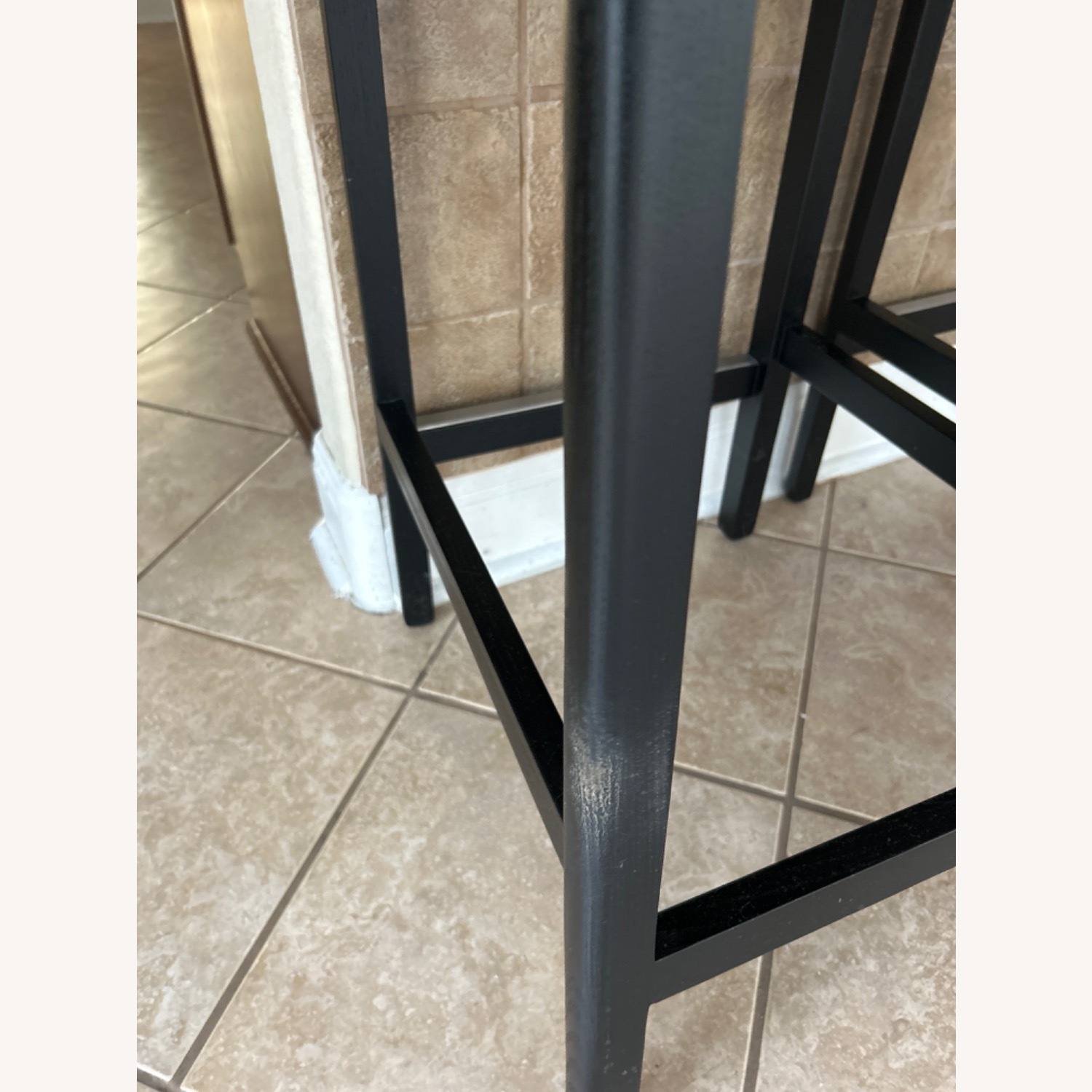 Note Counter Stools - image-3