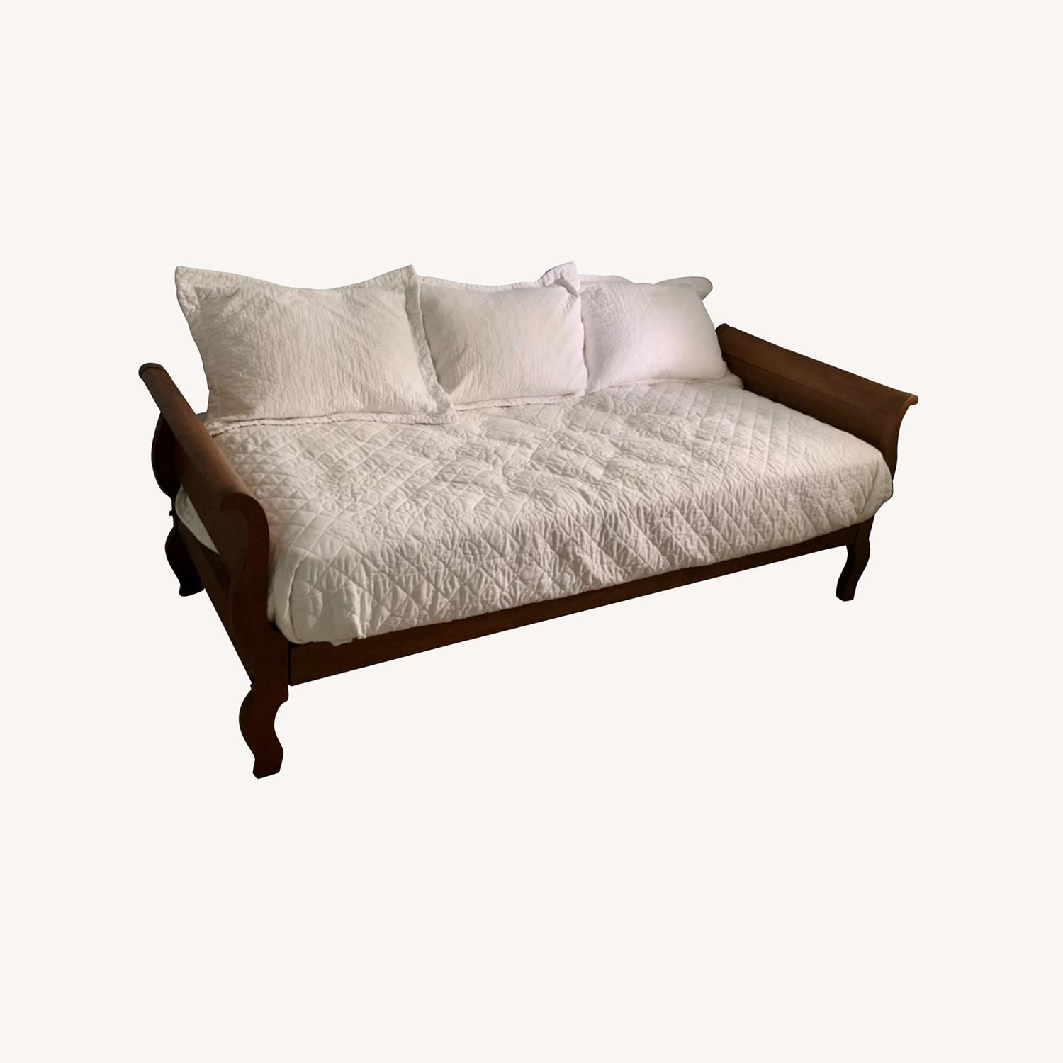 Antique Sleigh Day Bed in Solid Cherry Wood - image-0