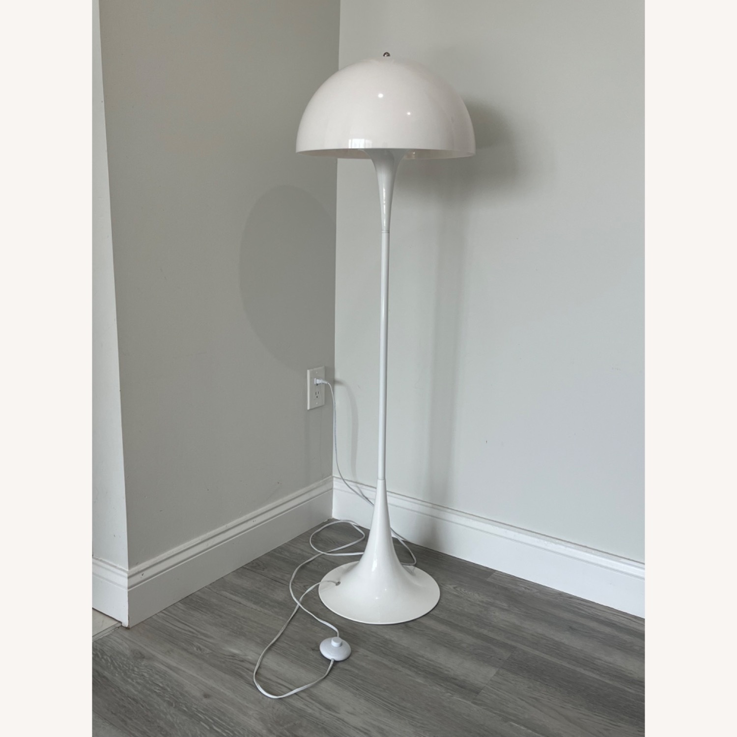 ZUMAHA Andor Floor Lamp, White - image-1