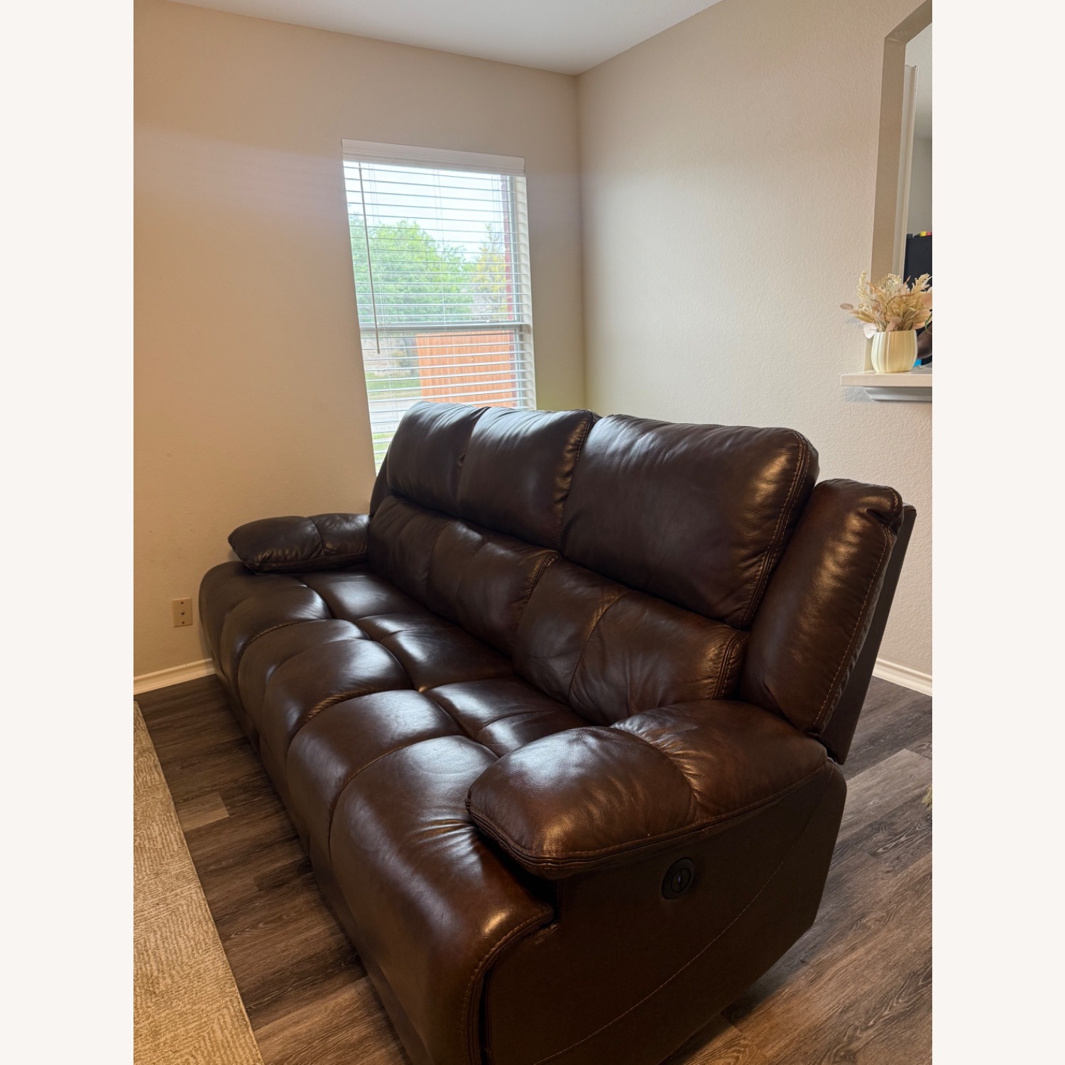 Rooms To Go Montefano Recliner Sofa - image-2