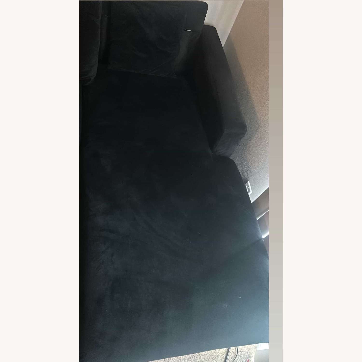 Naomi Velvet Reversible Sectional in Black  - image-2