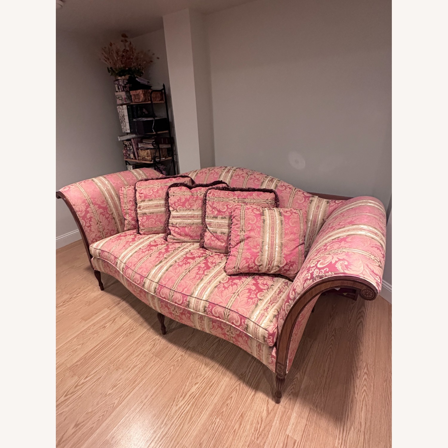 Antique Pink Patterned Sofa - image-1