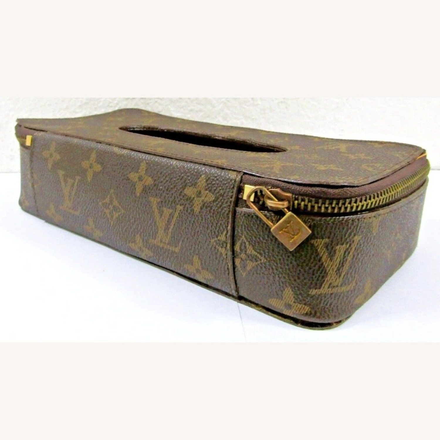 Louis Vuitton Monogram Leather Tissue Holder - image-5