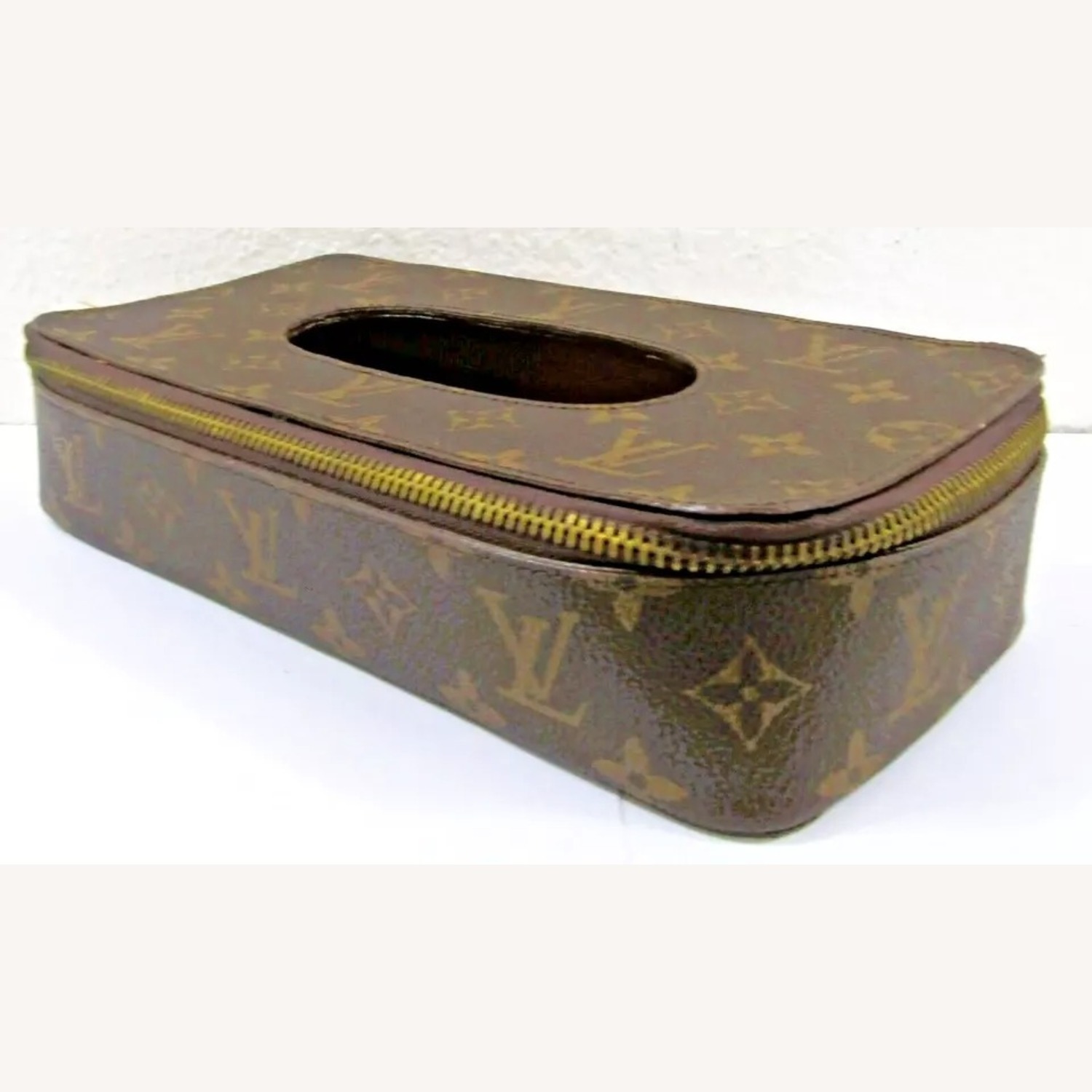 Louis Vuitton Monogram Leather Tissue Holder - image-9