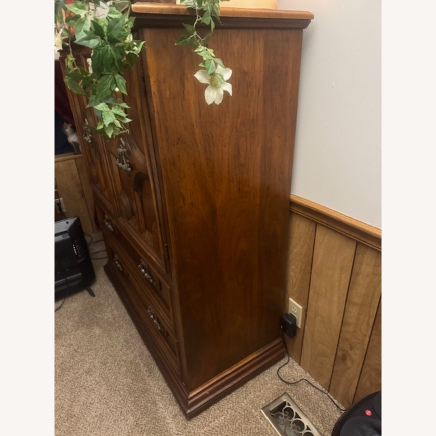 Vintage Dresser - image-3