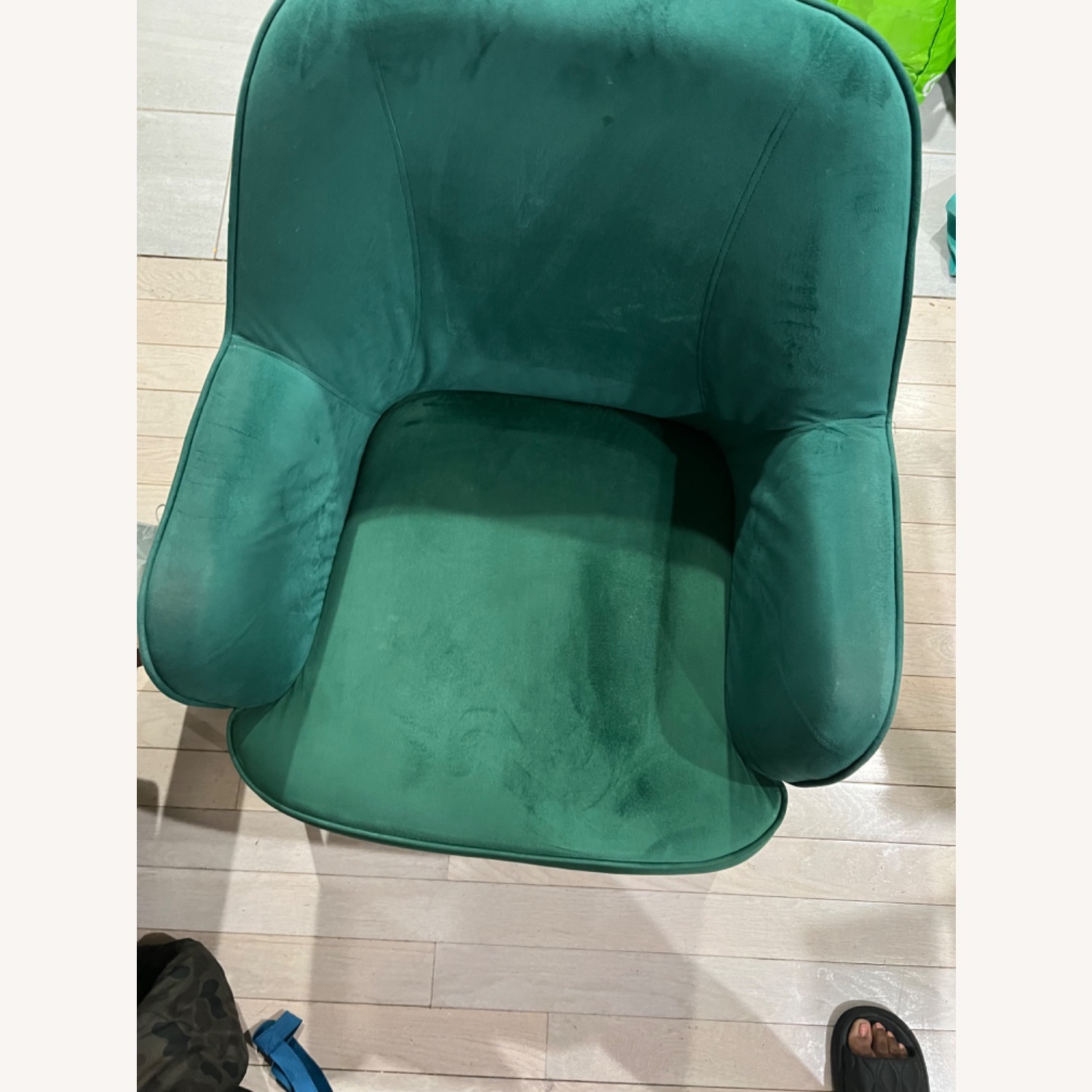 Bed Bath & Beyond Green Velvet Accent Chair with Gold Legs - image-2