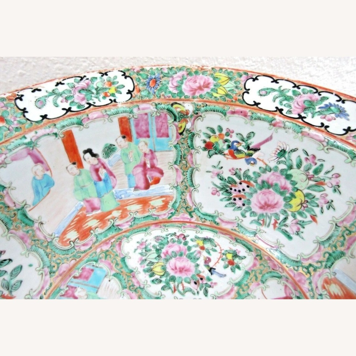 19th C. Antique Chinese Rose Medallion Bowl - image-4