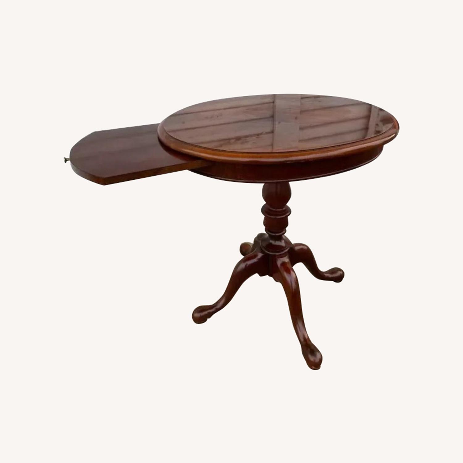 Vintage Georgian Tri-Leg Mahogany Table - image-0