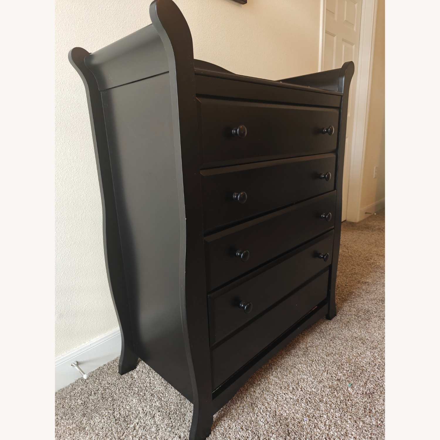 Storkcraft  Avalon 5 Drawer Universal Dresser  - image-6