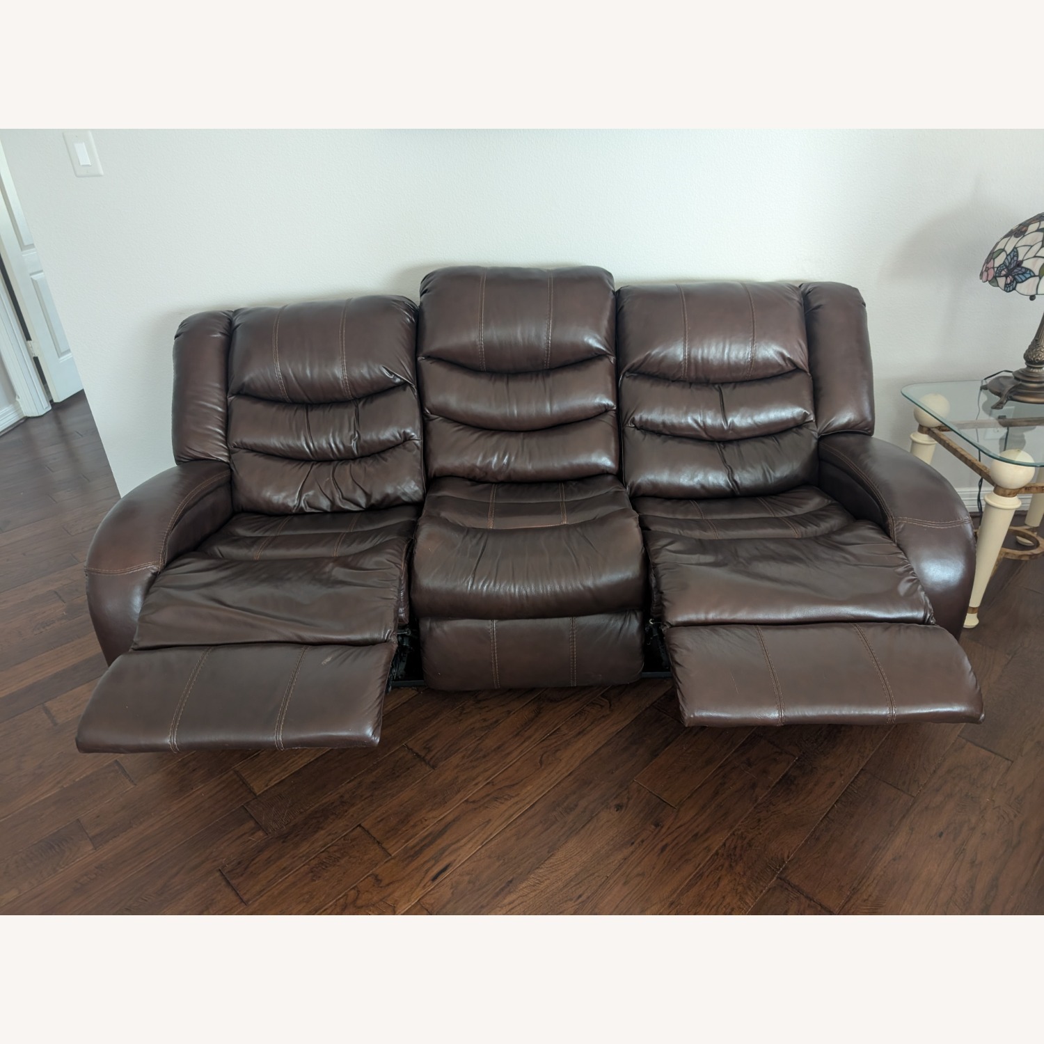 3 Seater Leather Couch with Pull Lever - image-2