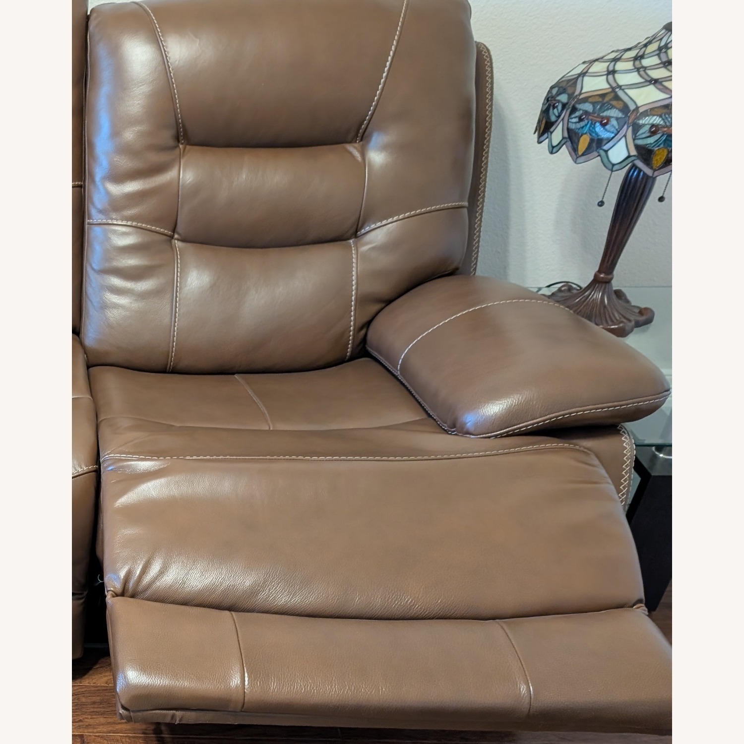 3 Seater Leather Couch with Pull Lever - image-3