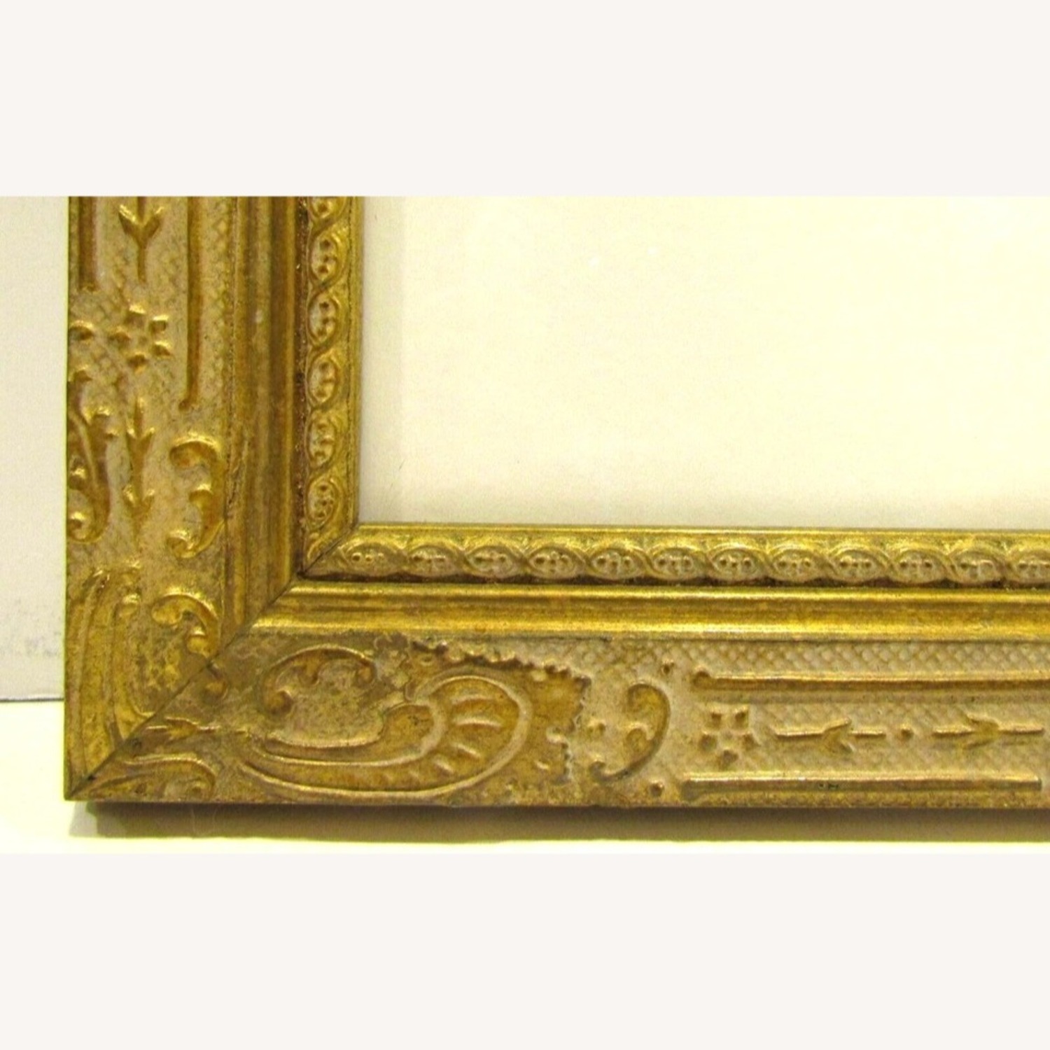 Itzchak Tarkay Signed Lithograph The Aristocrats - image-6