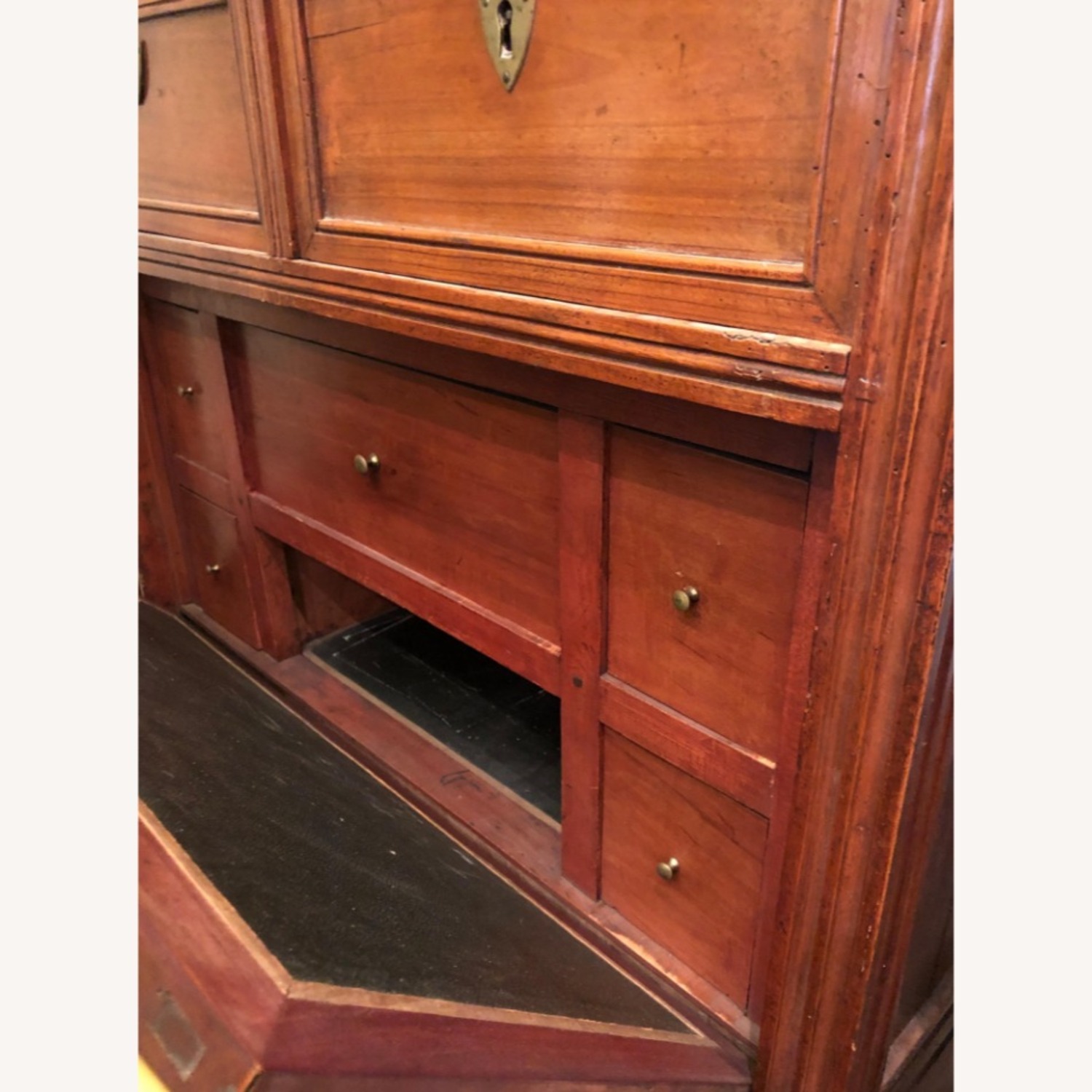 18th Century French Mahogany Secretaire a Abattant - image-8
