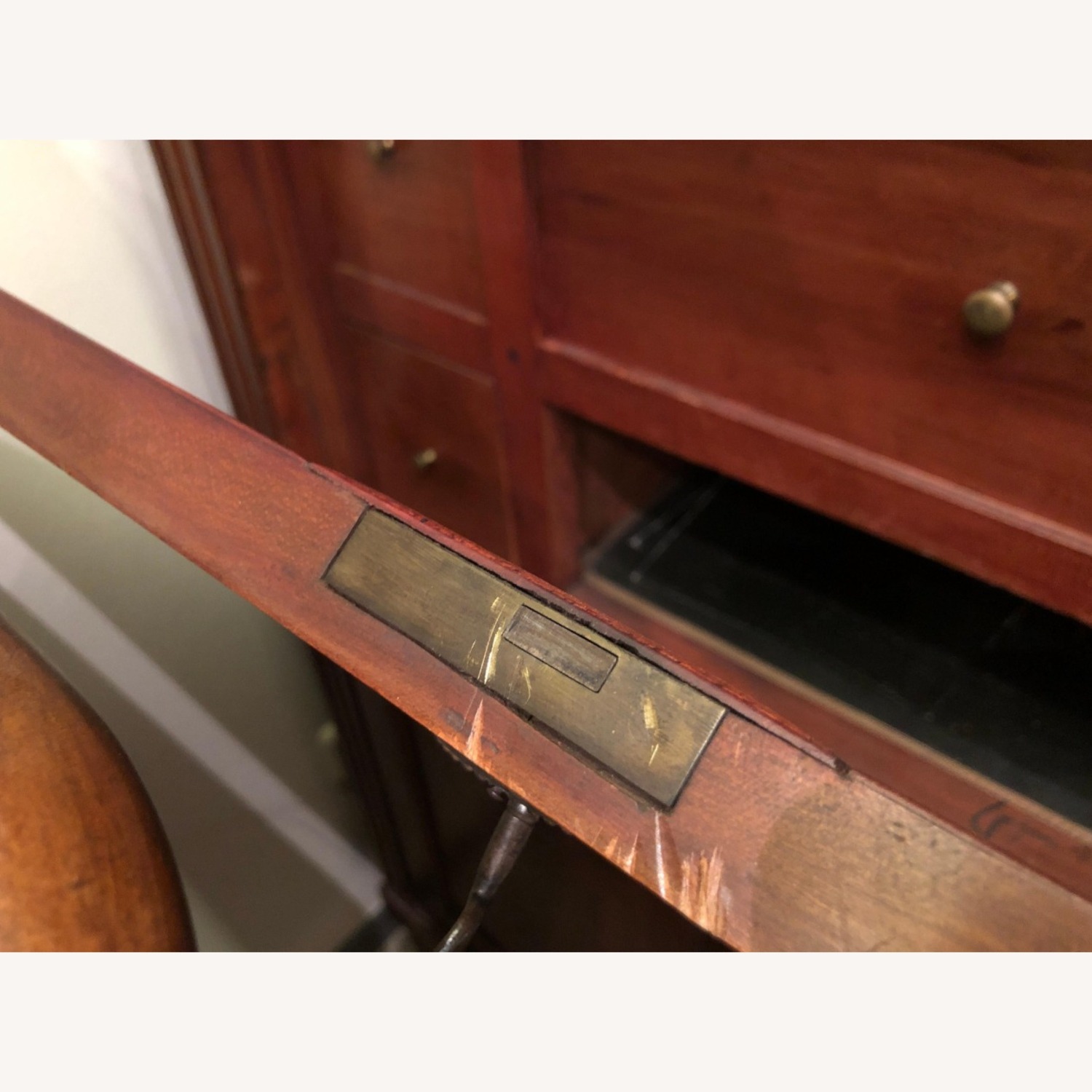 18th Century French Mahogany Secretaire a Abattant - image-4