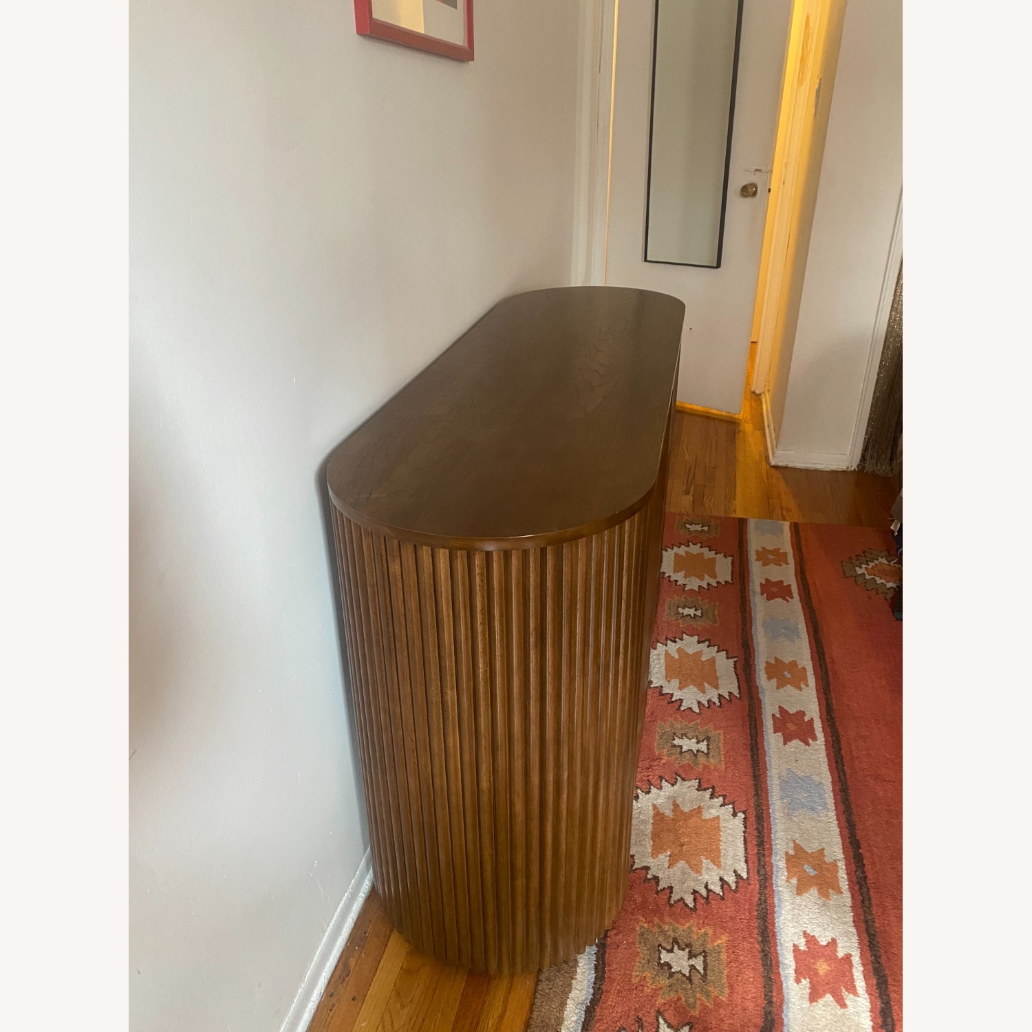 Rounded, fluted walnut dresser - image-4