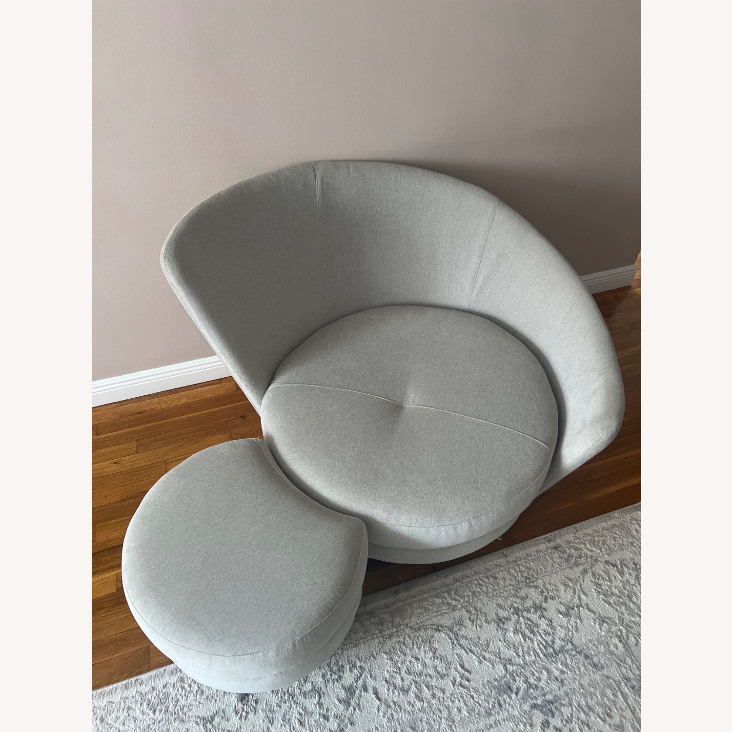 Accent Chair W Foot Rest and 3 Pillows - image-3