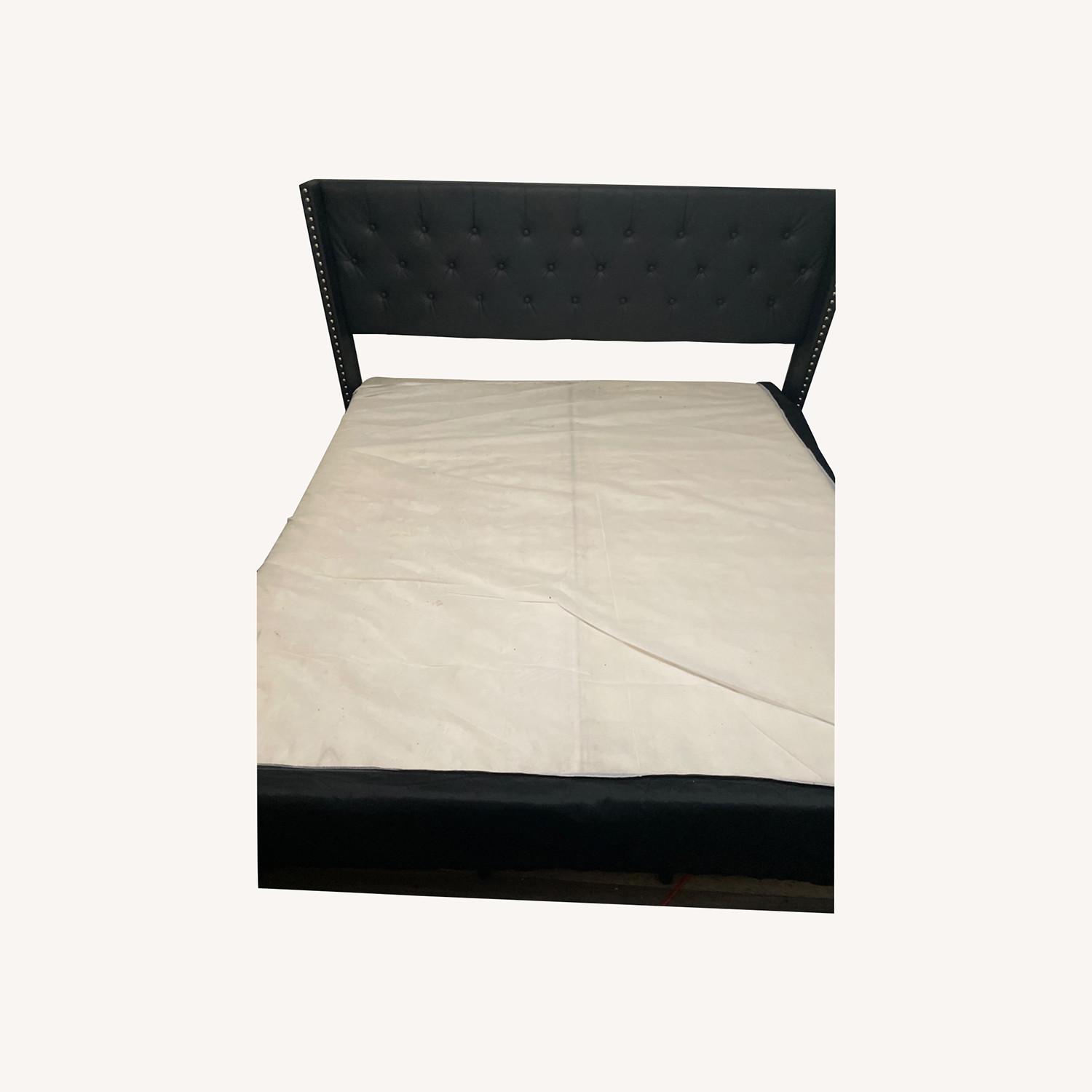 King Size Full Bed - image-0