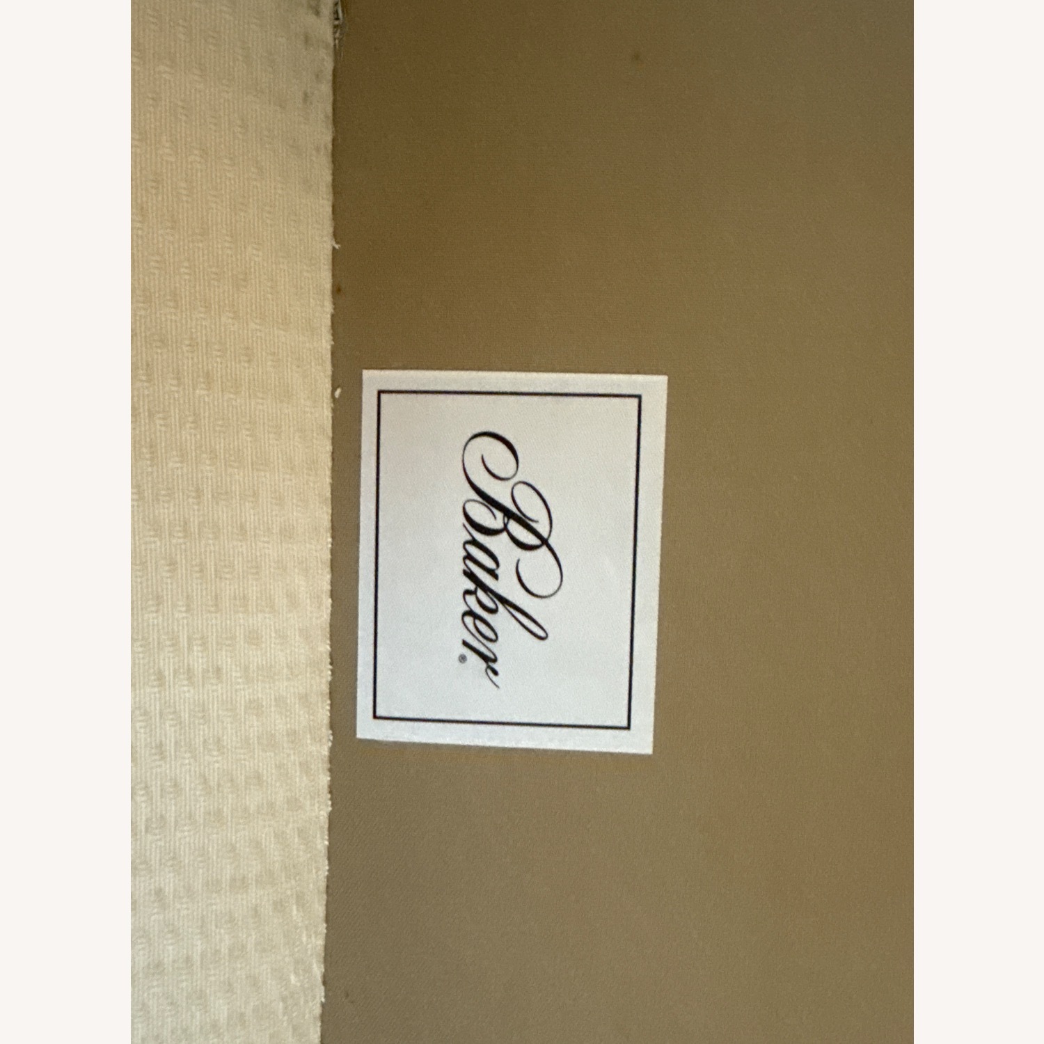 Baker Vicomtesse Sectional  - image-10