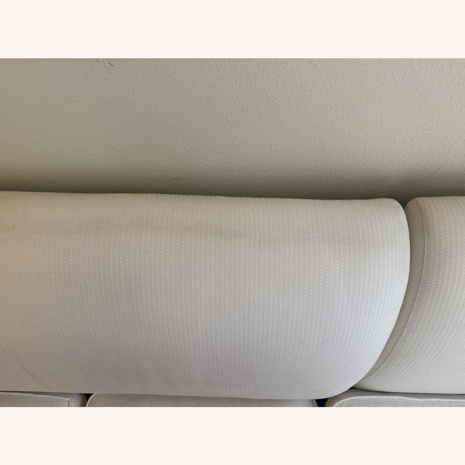 Baker Vicomtesse Sectional  - image-5