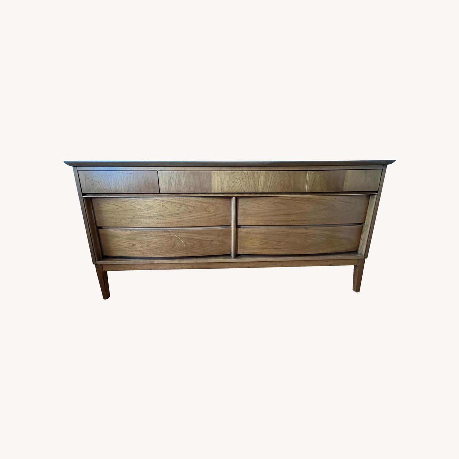 Mid-Century Modern 7-Drawer Dresser - image-0