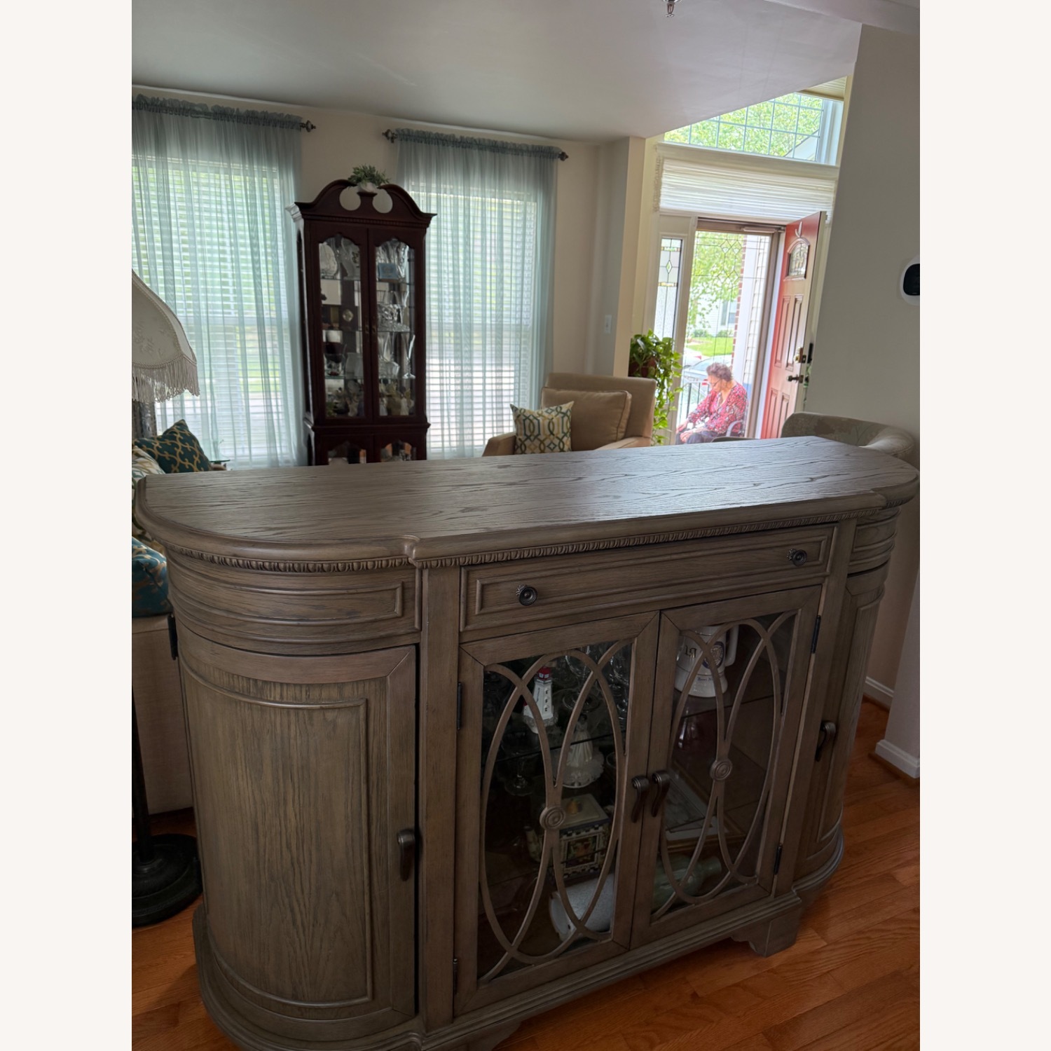 Tricia Yearwood Buffet - image-1