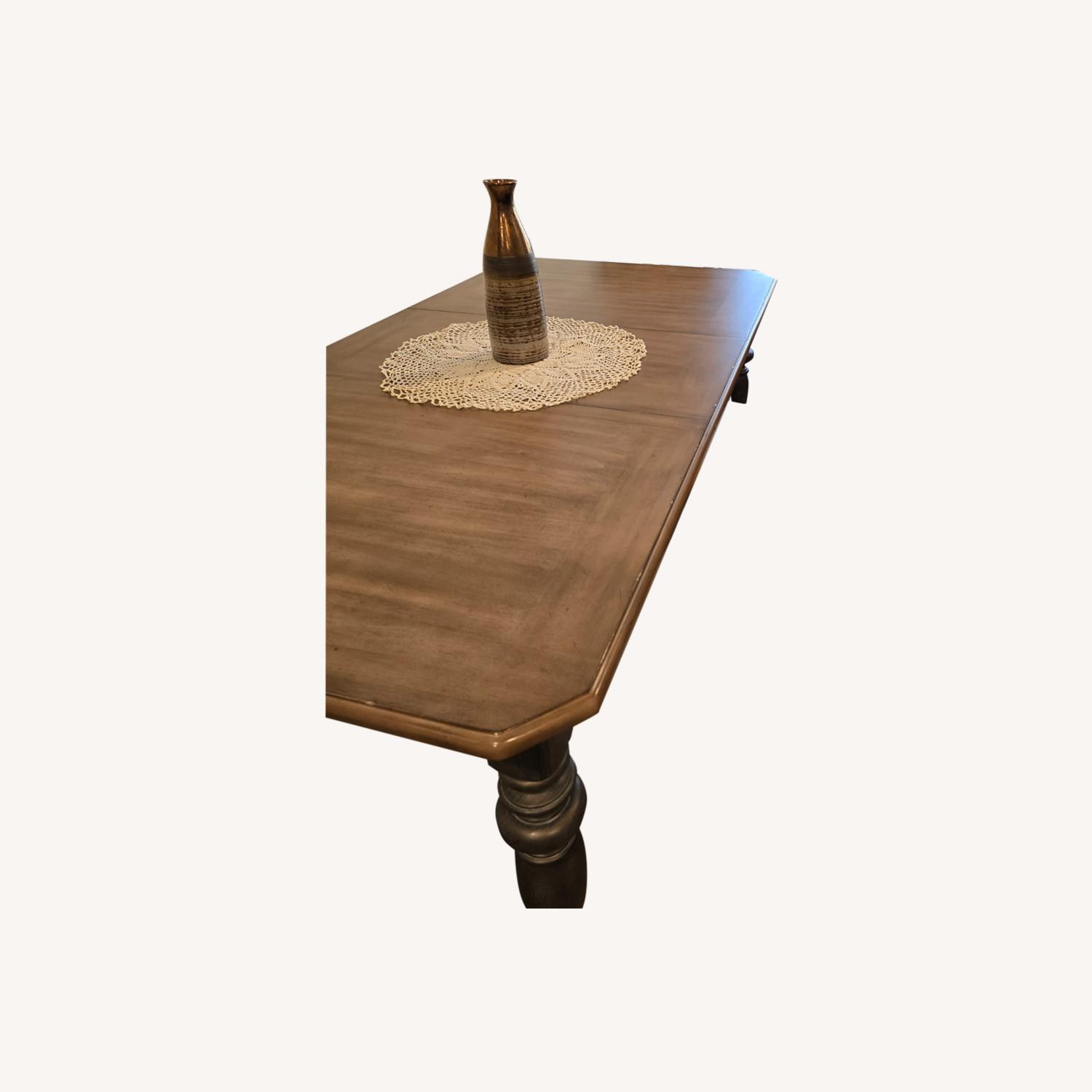 Raymour & Flanigan Table - image-0