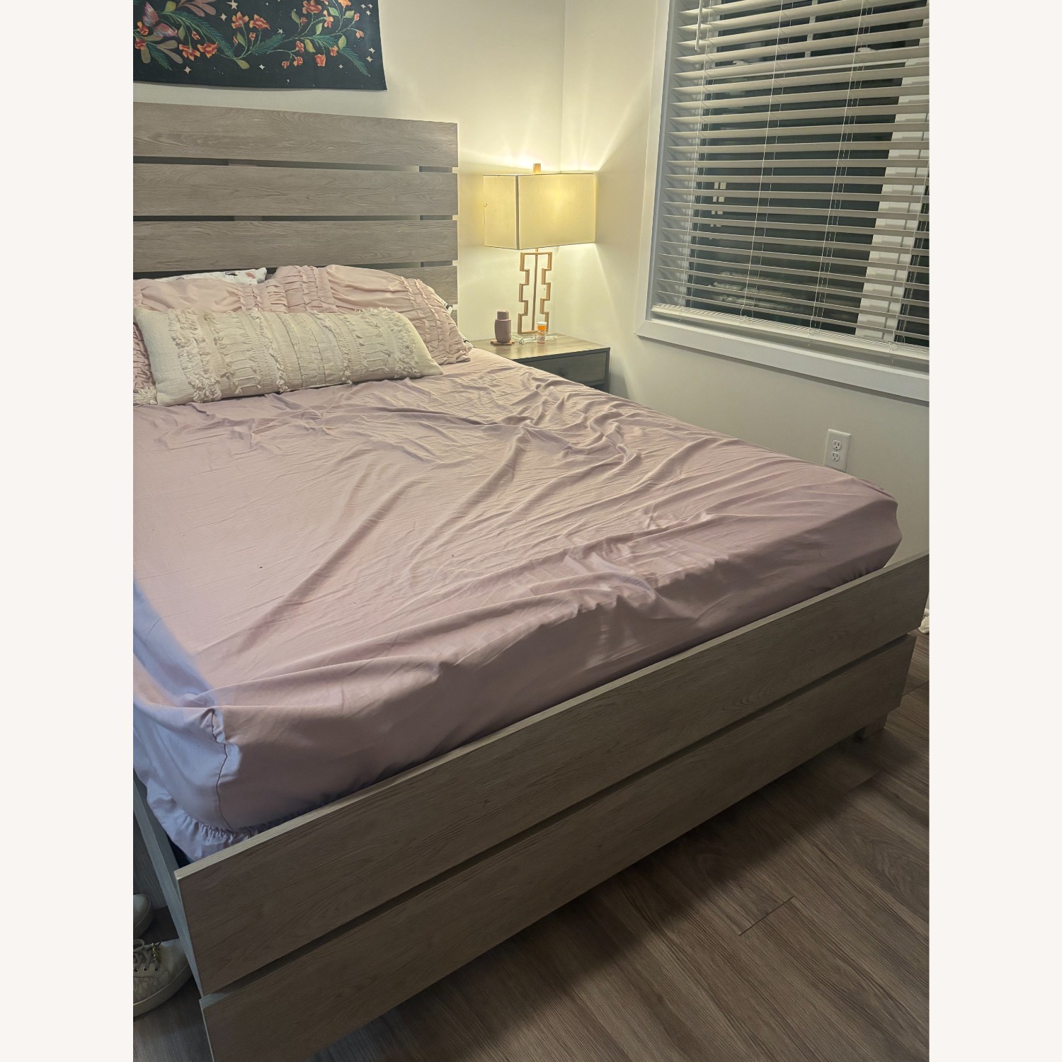 Wayfair Queen Bed - image-2