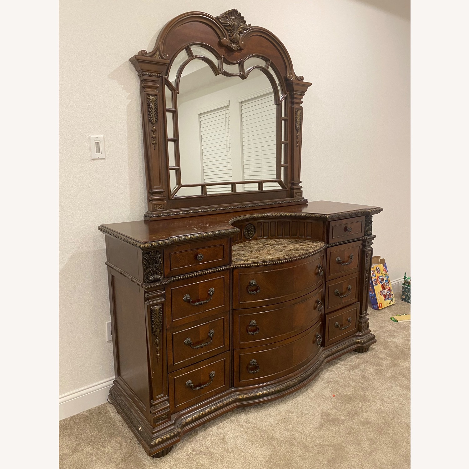 Raymour & Flanigan Queen Size Sleigh Bed - image-3