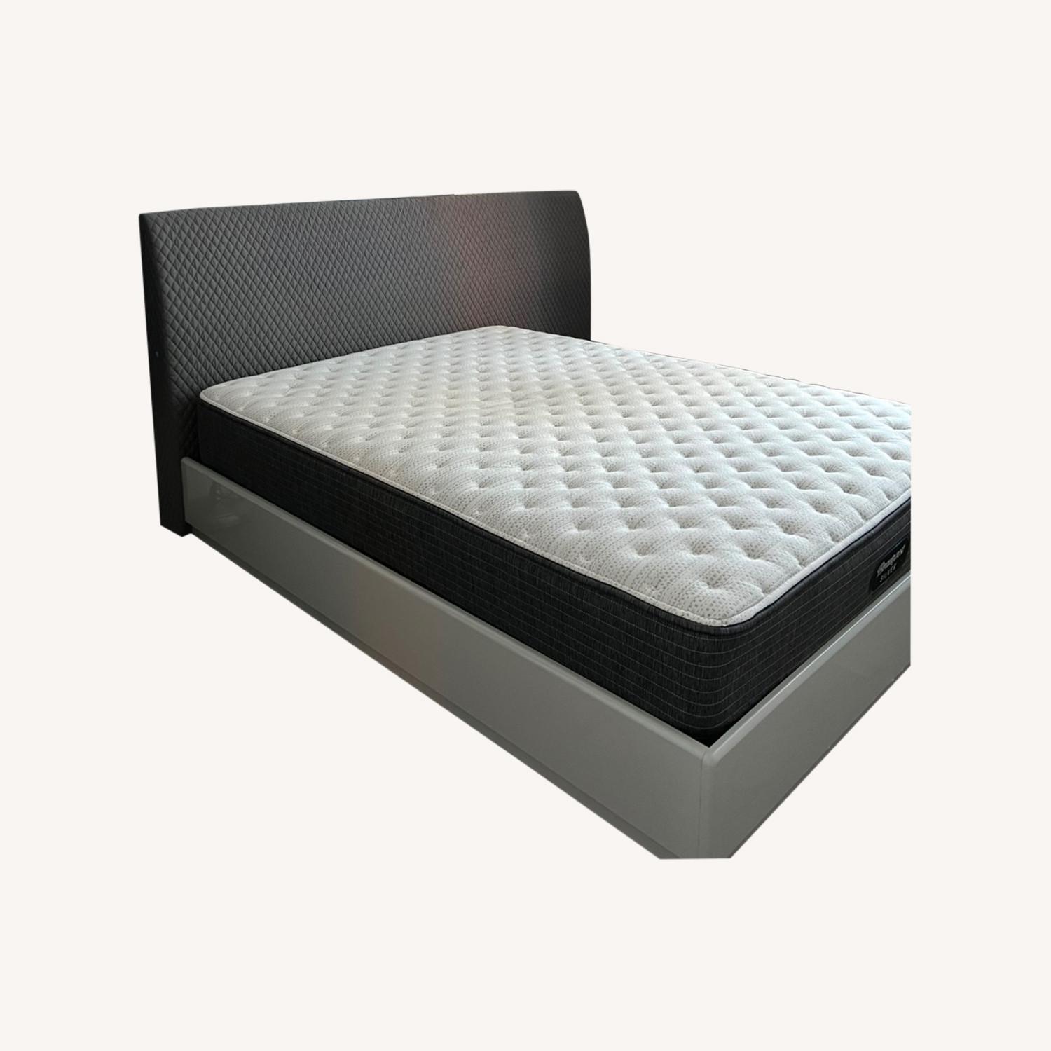 Modern Queen Bed - image-0