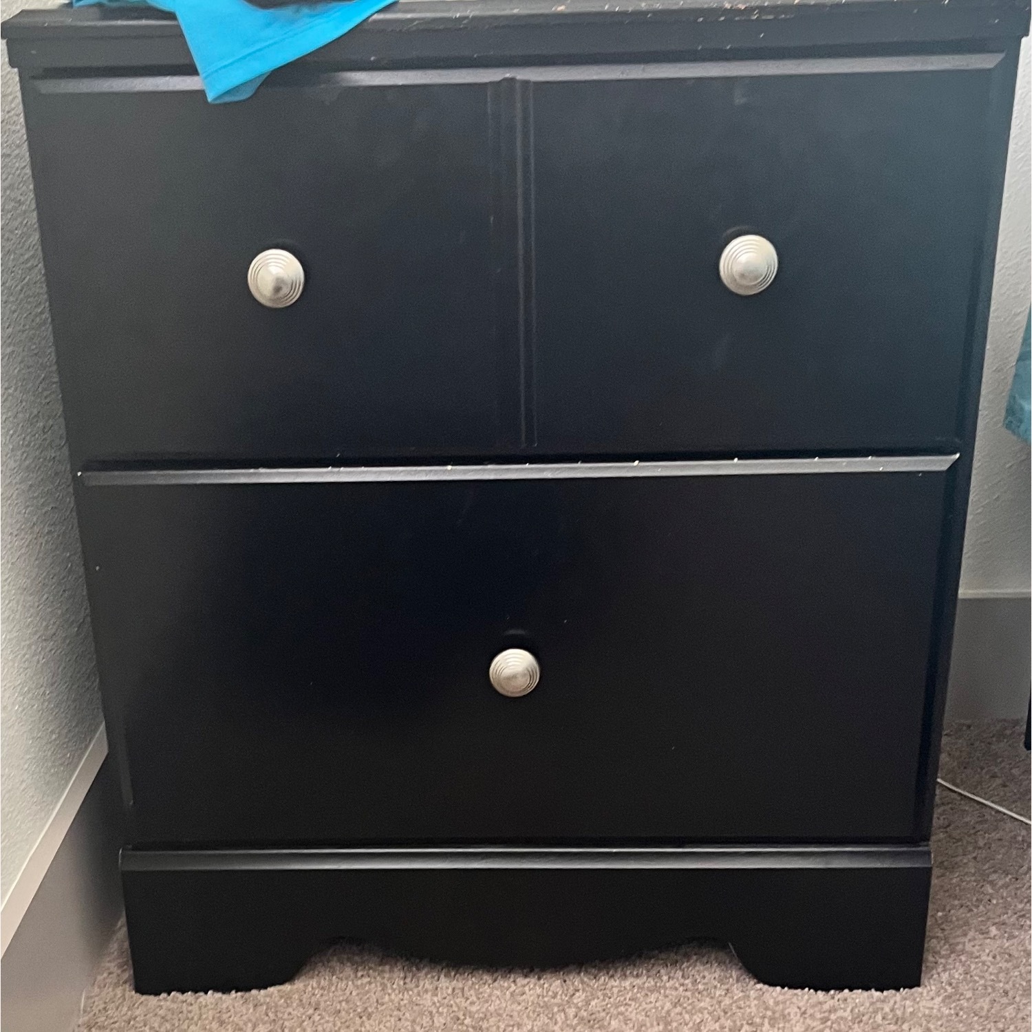 Ashley Furniture Mirlotown Bedroom Nightstand - image-4