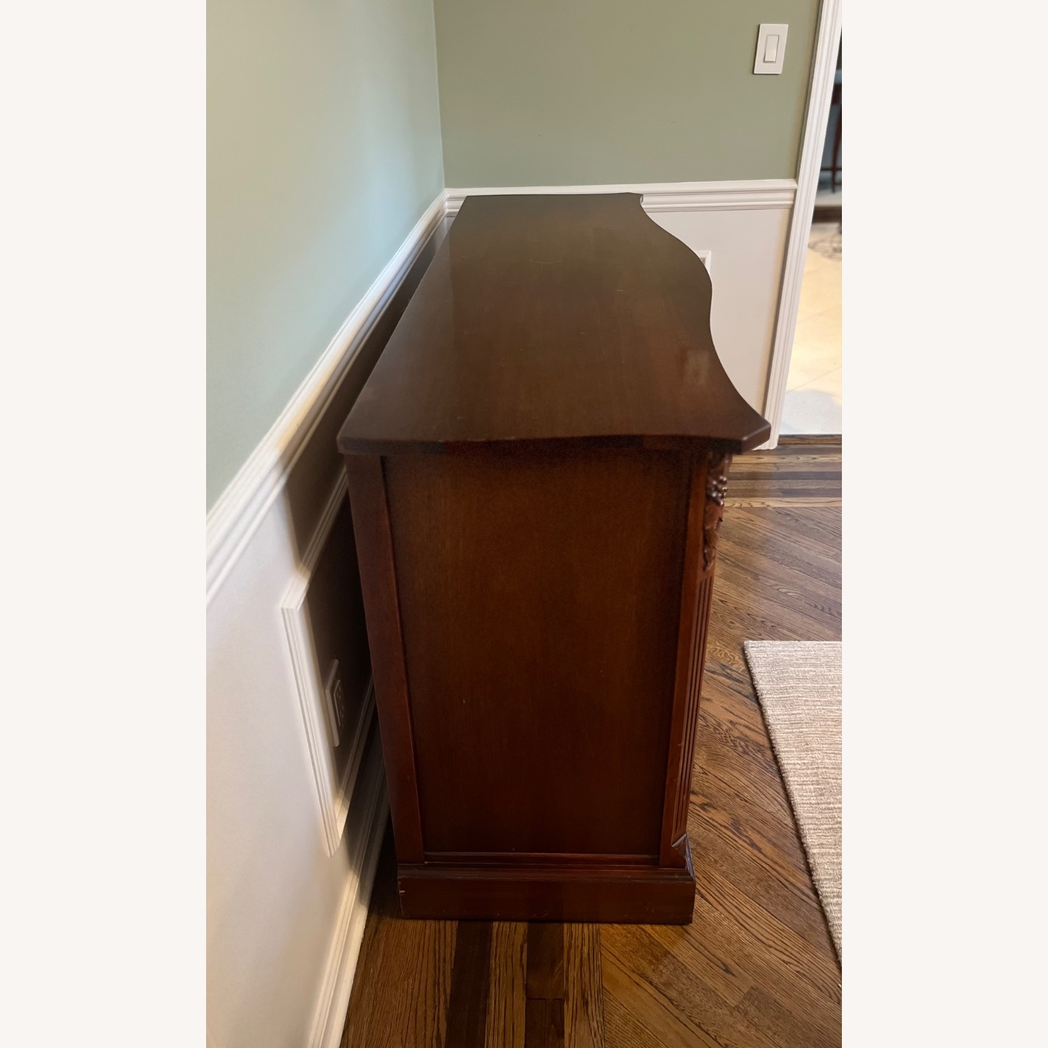 Vintage 1920s Duncan Phyfe style Buffet/Sidetable - image-3